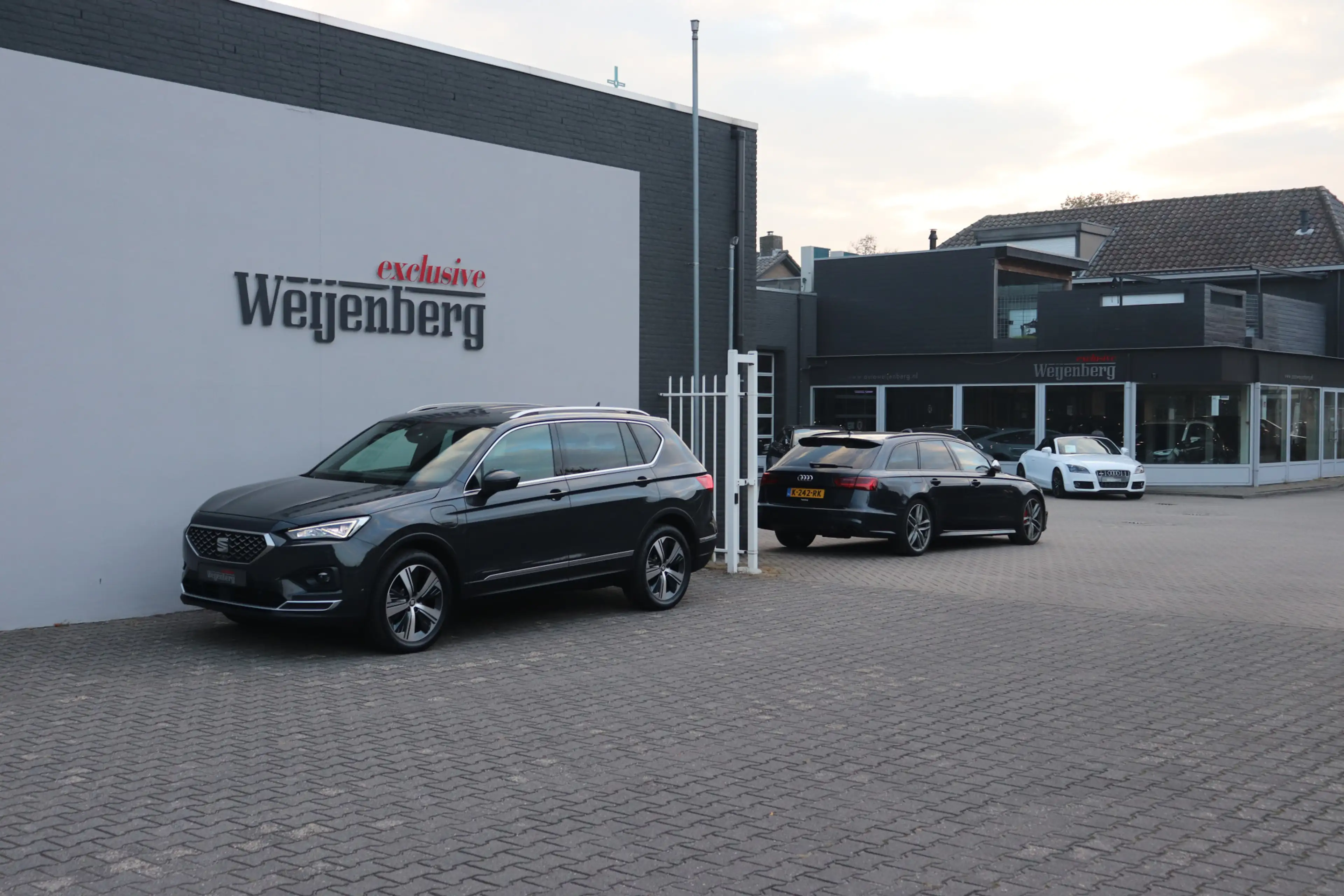 SEAT Tarraco 1.4 TSI e-Hybrid PHEV Xperience Leder 360Cam — photo 22