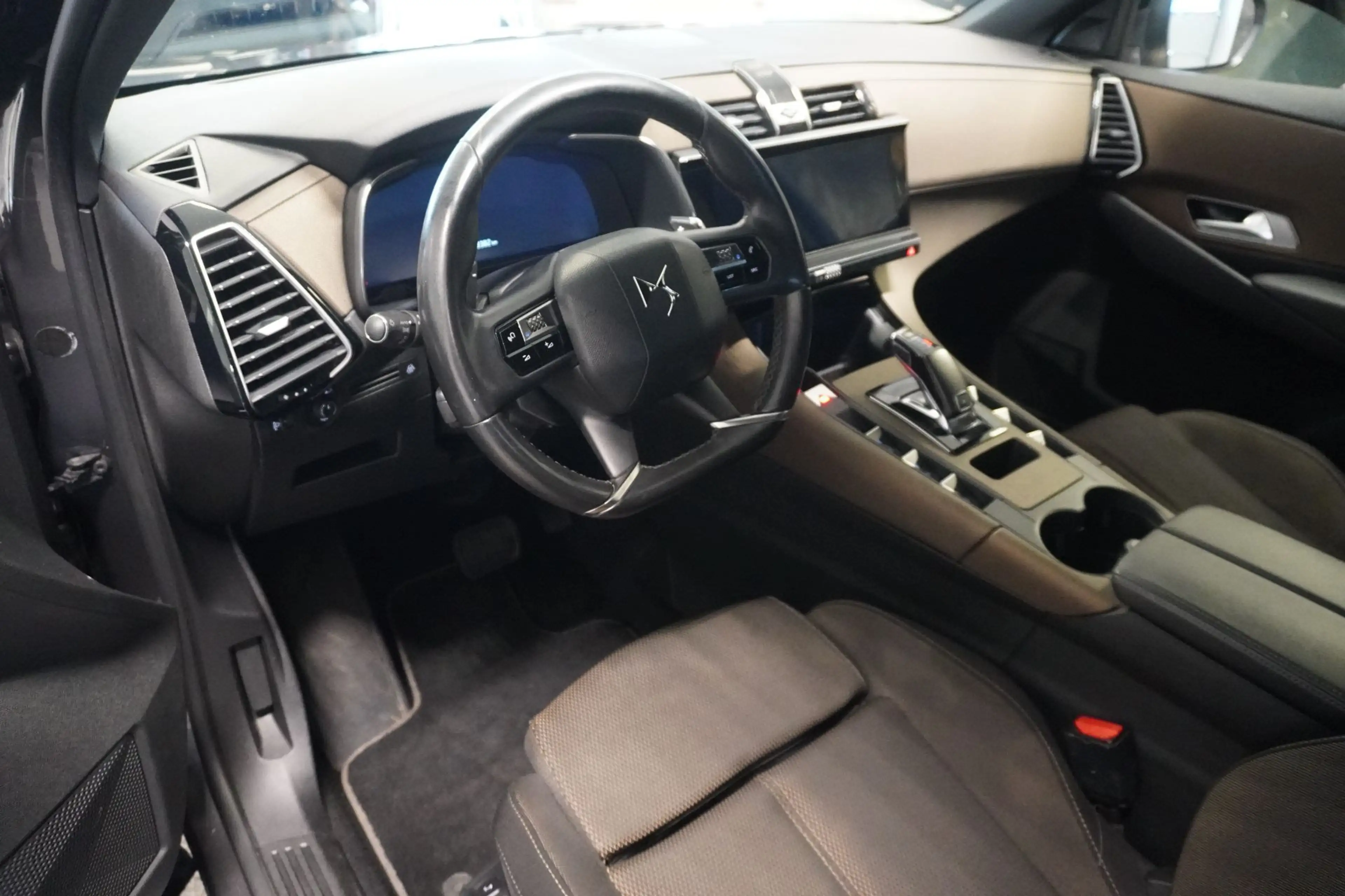 DS Automobiles DS 7 Crossback PureTech 130 Chic Aut. — photo 7