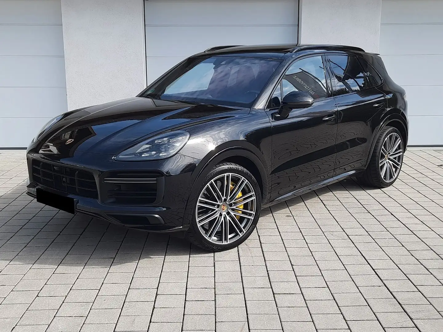 Porsche Cayenne Turbo/Approved/Keramik/Pano/StandH./Luft Schwarz - 2
