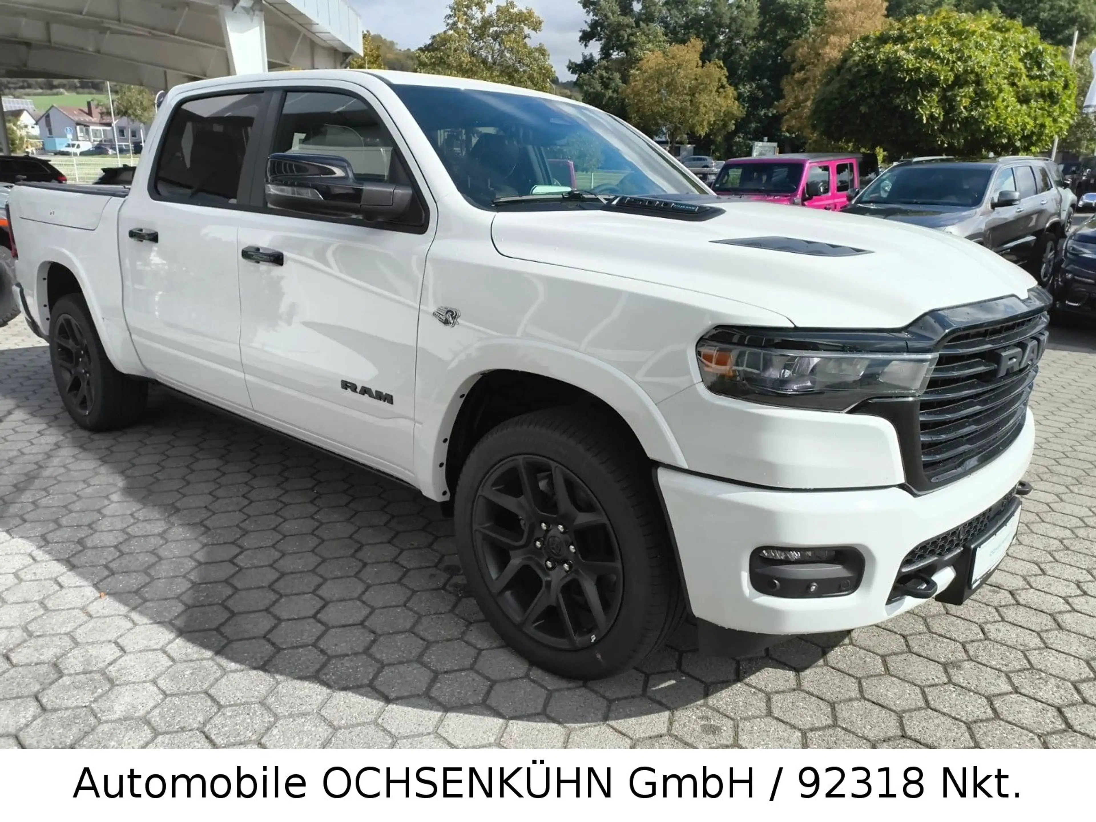 Dodge RAM 1500 V8 Laramie 4x4 Night / Head-Up, Luftf. — photo 4