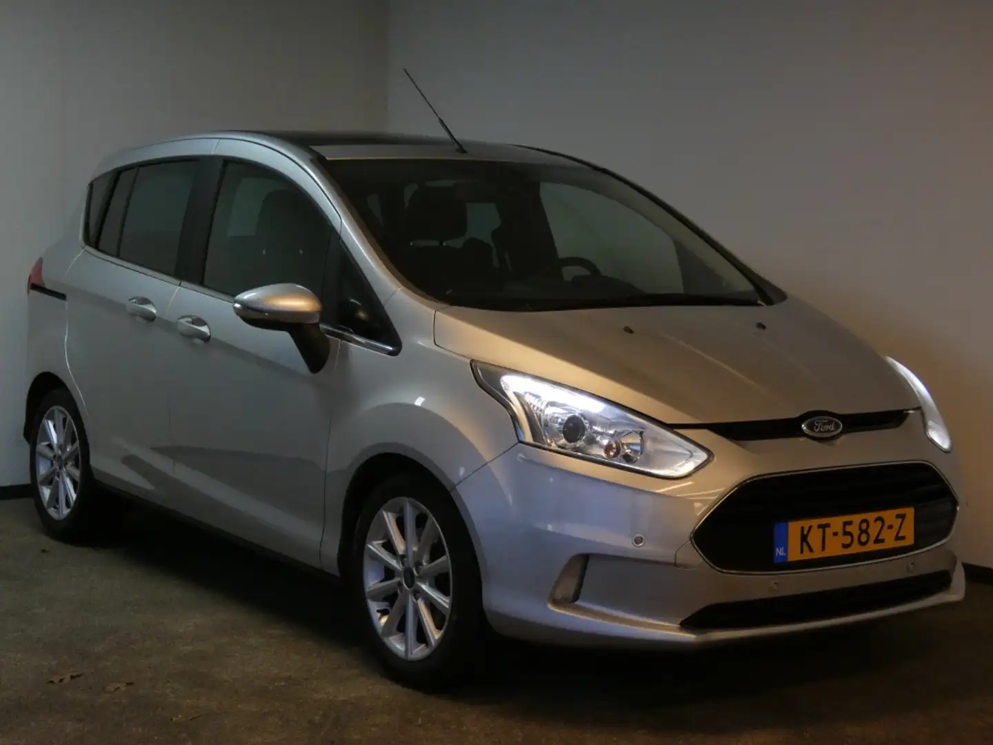 Ford B-Max 1.0 EcoB. Titanium Nwe APK PANO Grijs - 2