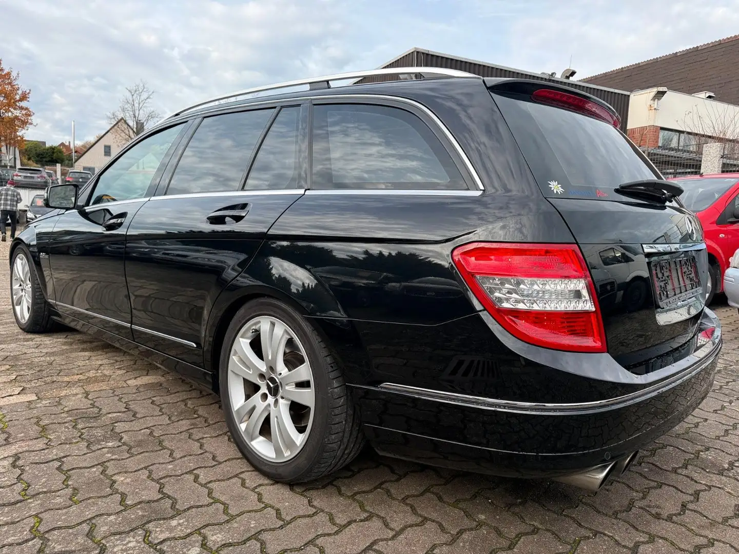 Mercedes-Benz C 200 Avangarden ,Autom,Klima,Navi,PDC,Schiebeda Noir - 2