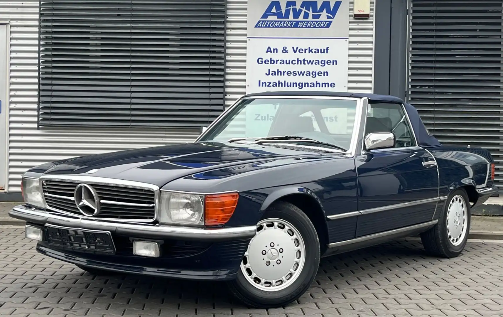 Mercedes-Benz SL 500 Cabrio R107 Hardtop  V8 Gelegenheit ! Modrá - 2