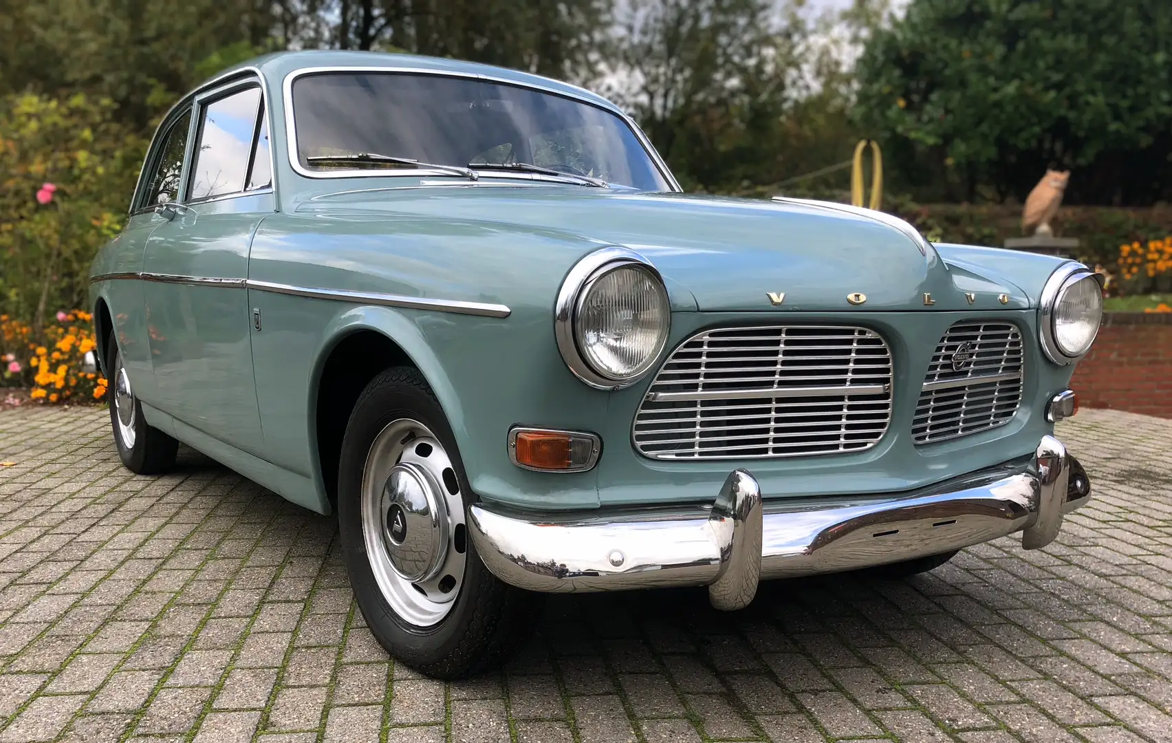 Volvo Amazon - 1
