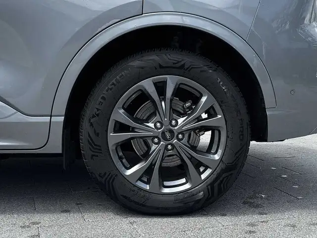 Ford Kuga view 9