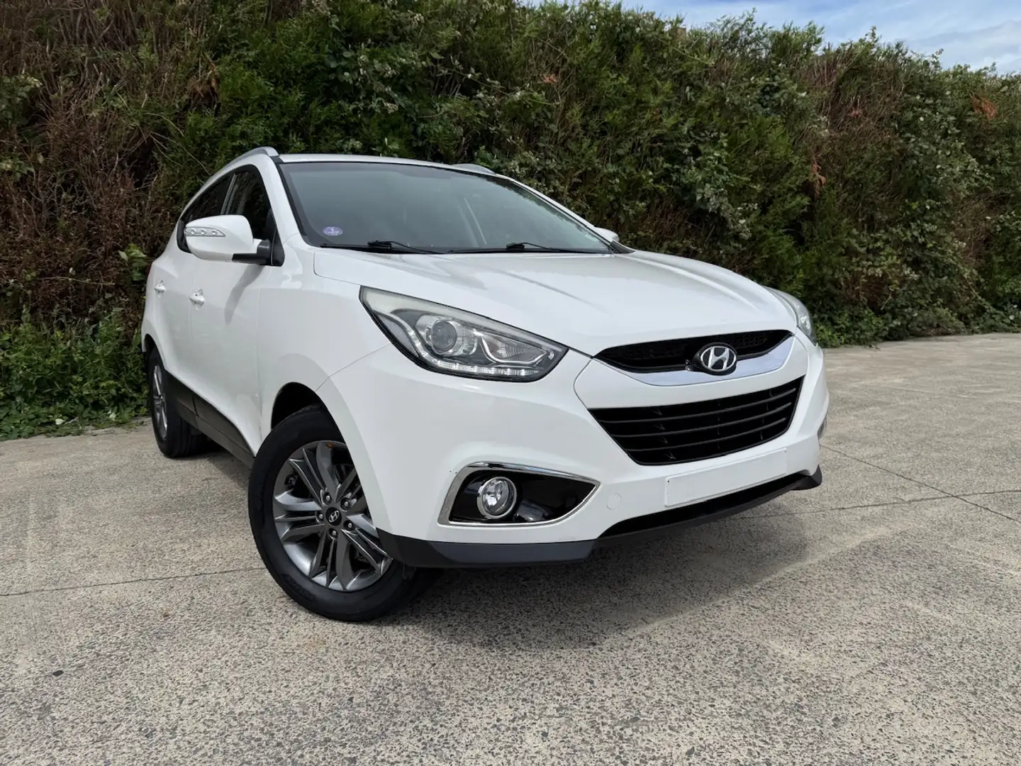 Hyundai iX35 1.6i 2WD Executive GARANTIE 1AN** Wit - 2
