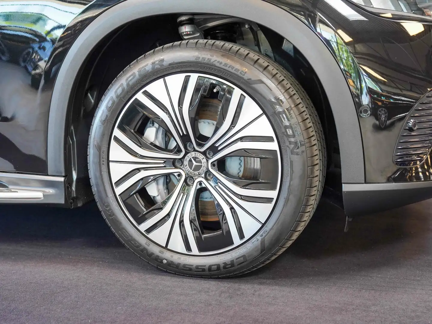 Mercedes-Benz EQE SUV EQE SUV 350 4M Leder 20" Magnolie offenporig DAB Чорний - 2