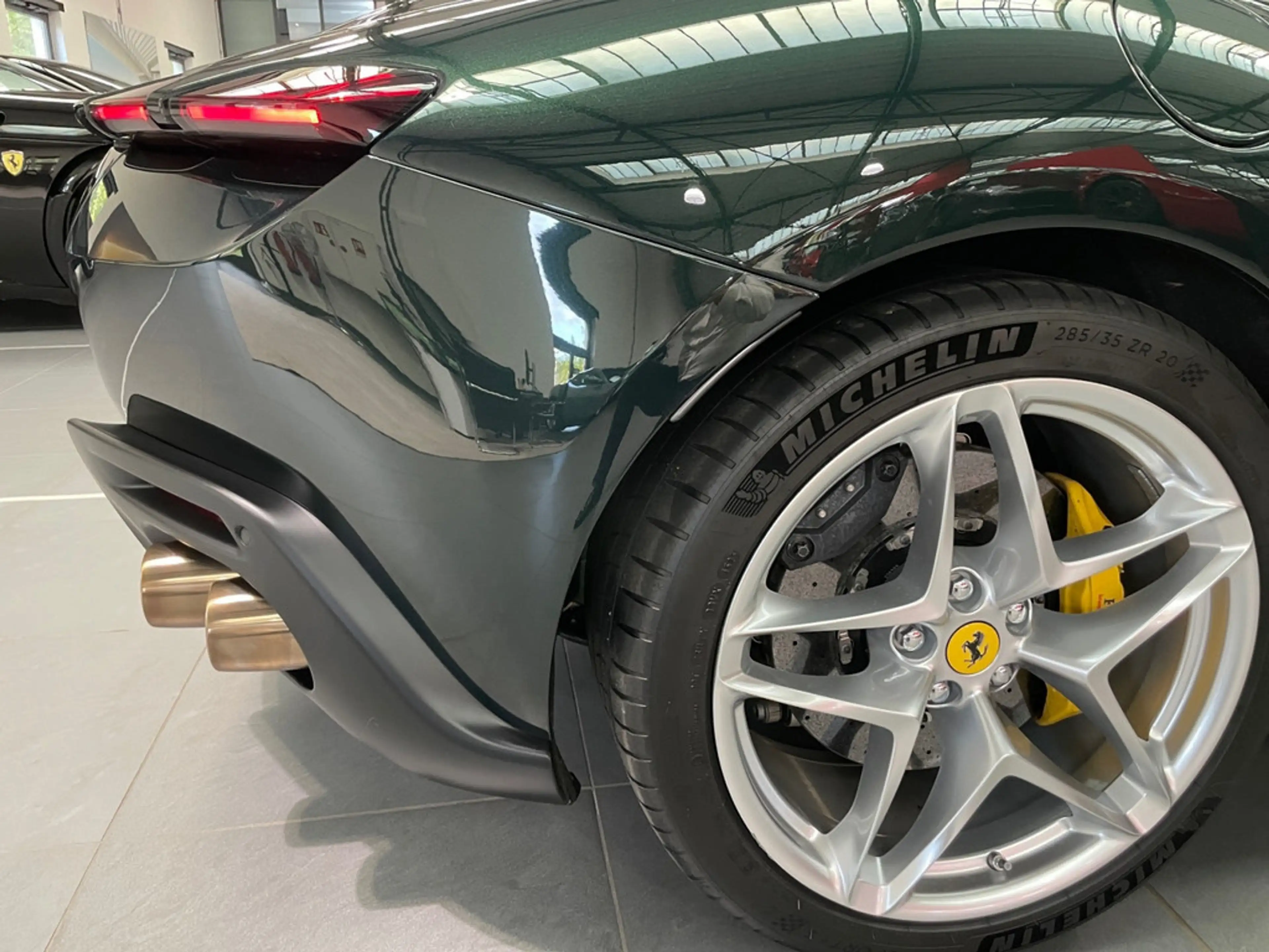 Ferrari Roma verde zeltweg — photo 15