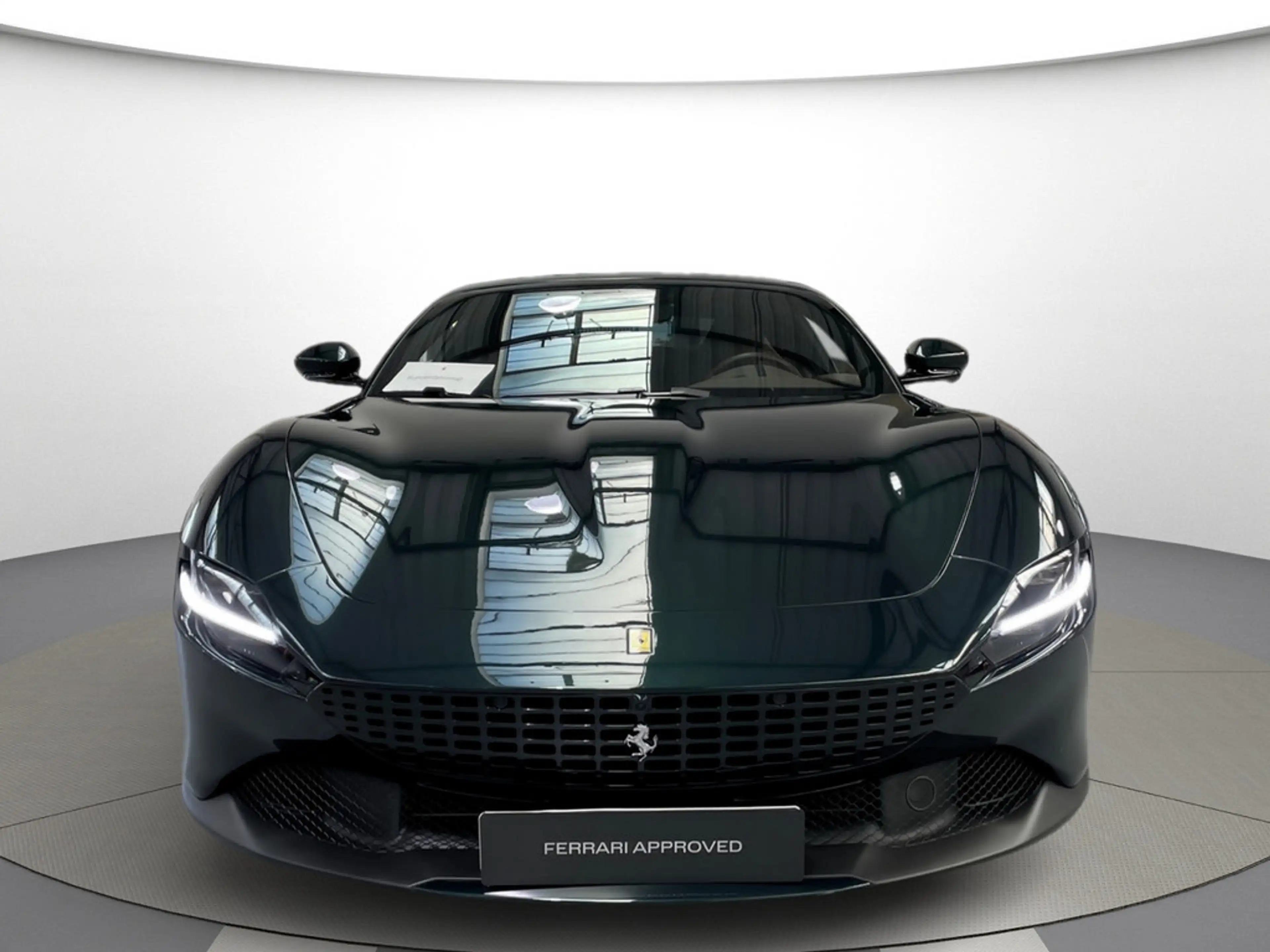 Ferrari Roma verde zeltweg — photo 3