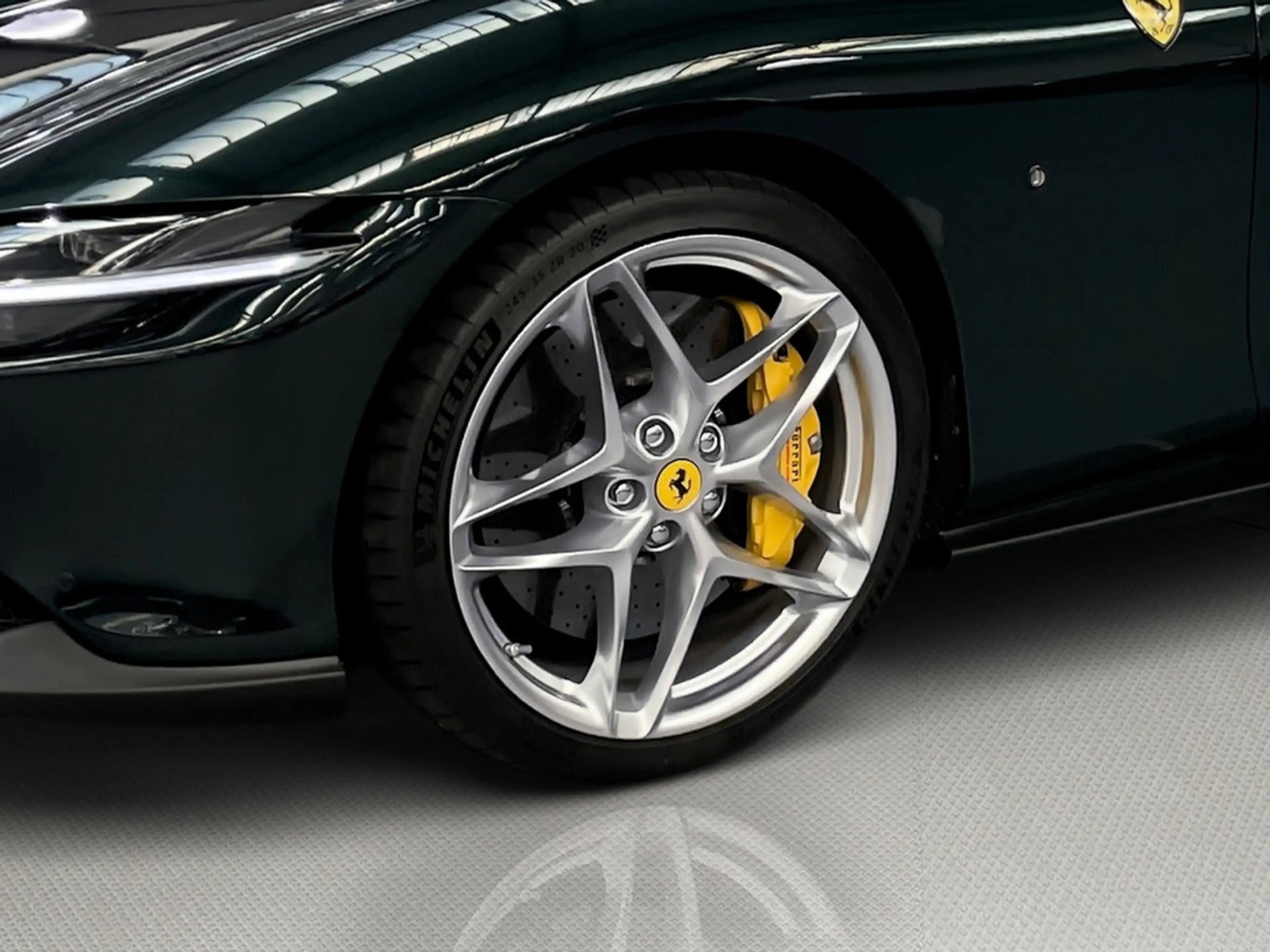 Ferrari Roma verde zeltweg — photo 12
