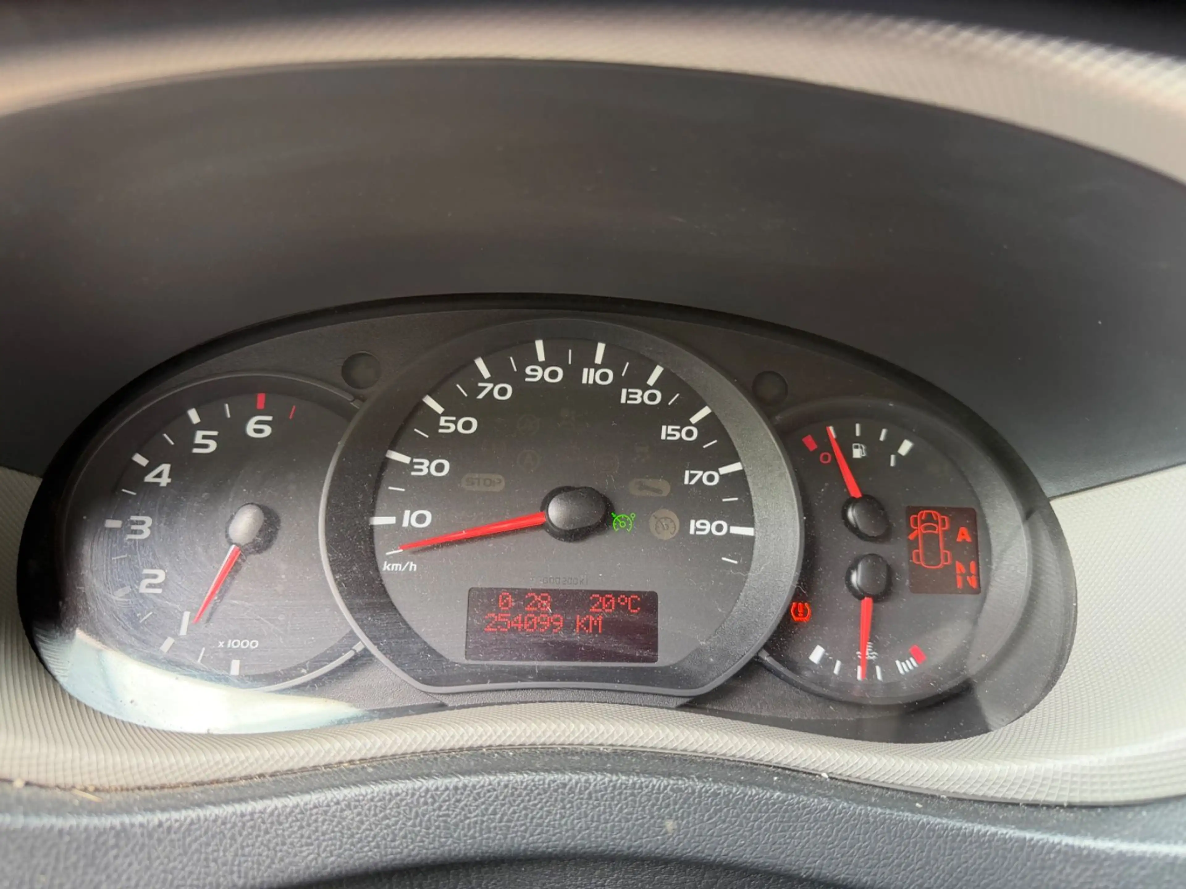Renault Master III Kombi L2H2 3,5t*6 SITZAUTOMATIK*AHK — photo 12