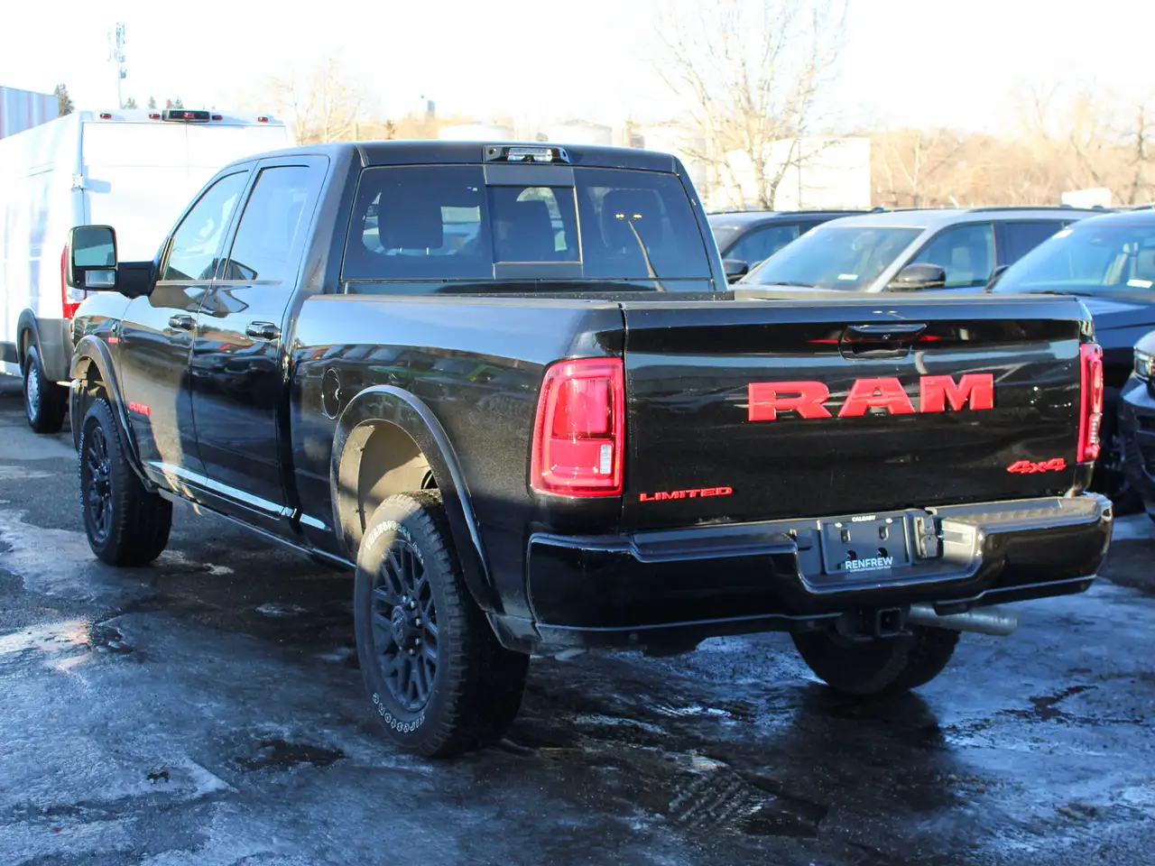 RAM 3500 снимка RAM 3500