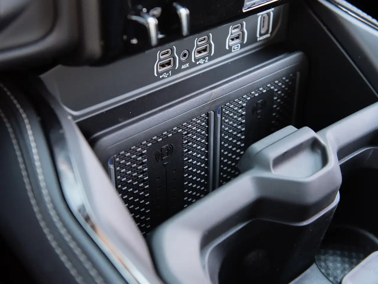 RAM 3500 снимка RAM 3500
