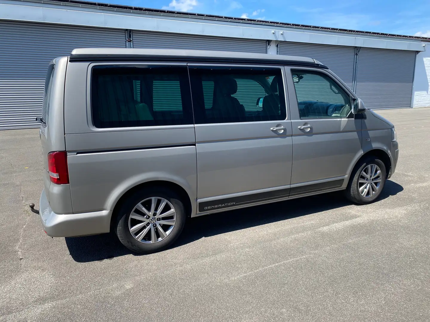 Volkswagen T5 California Bej - 2