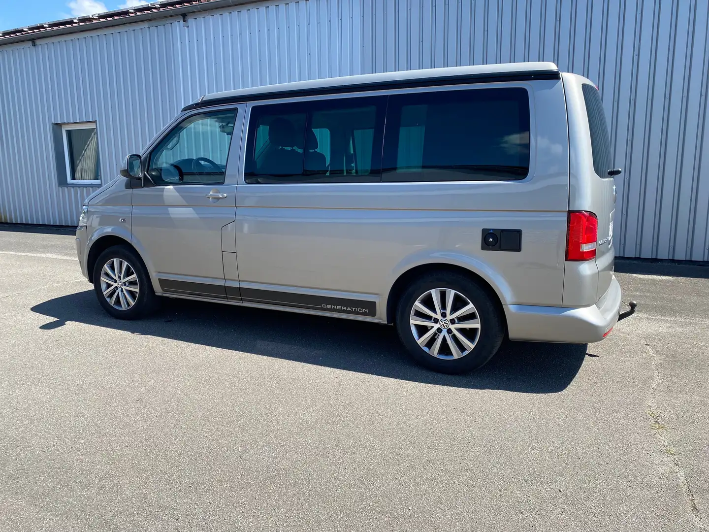 Volkswagen T5 California Bej - 1