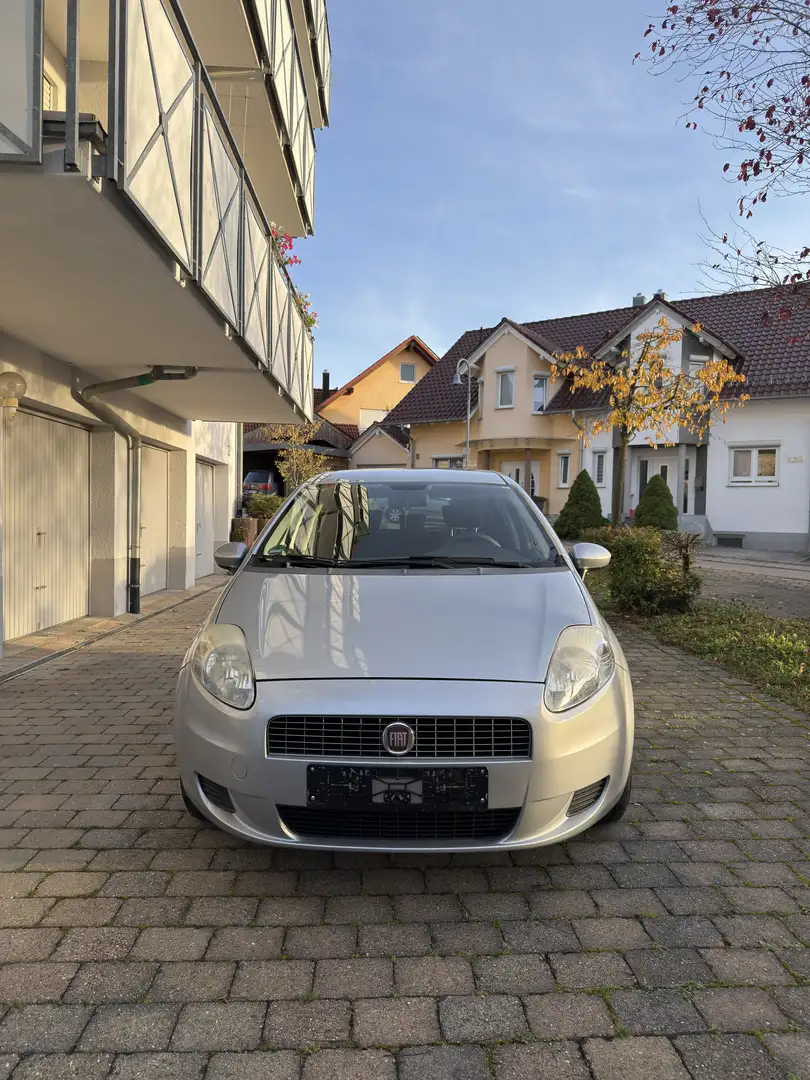Fiat Grande Punto Dynamic Silber - 2