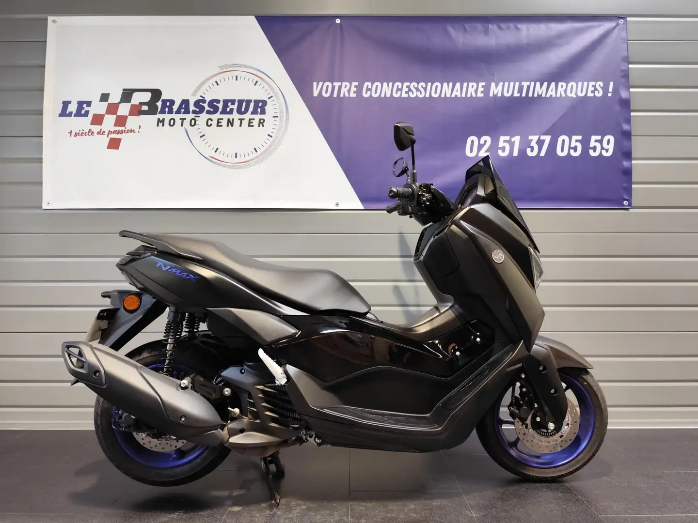 Yamaha NMAX Negru - 1