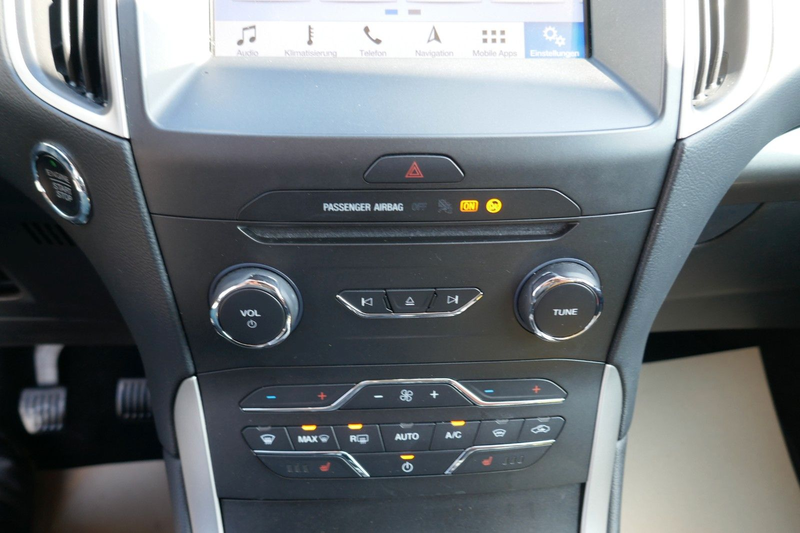 Ford S-Max S-MAX Business 7-Sitze/Nav/PDC/SHZ — photo 15