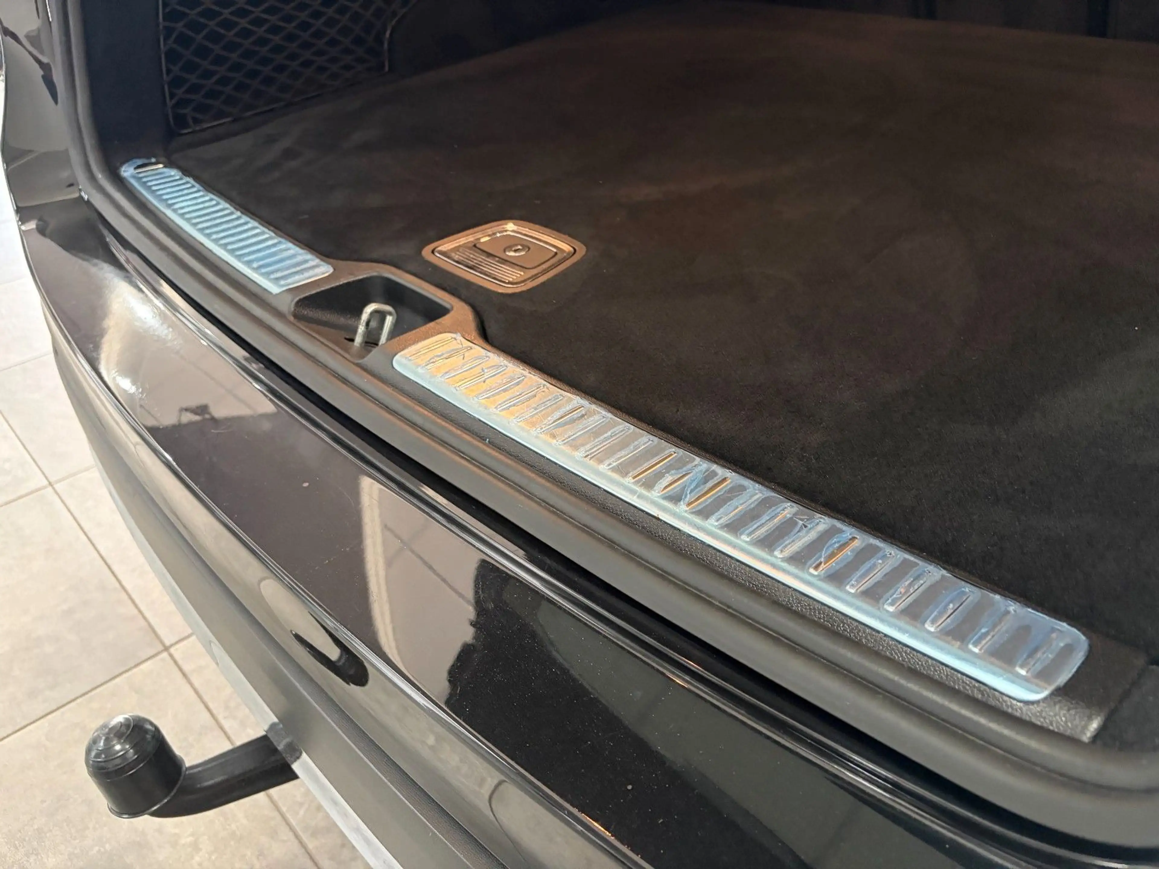 Mercedes-Benz GLC 300 GLC300d*4Matic*AHK*Distronic*LED*MBUX*360* — photo 42