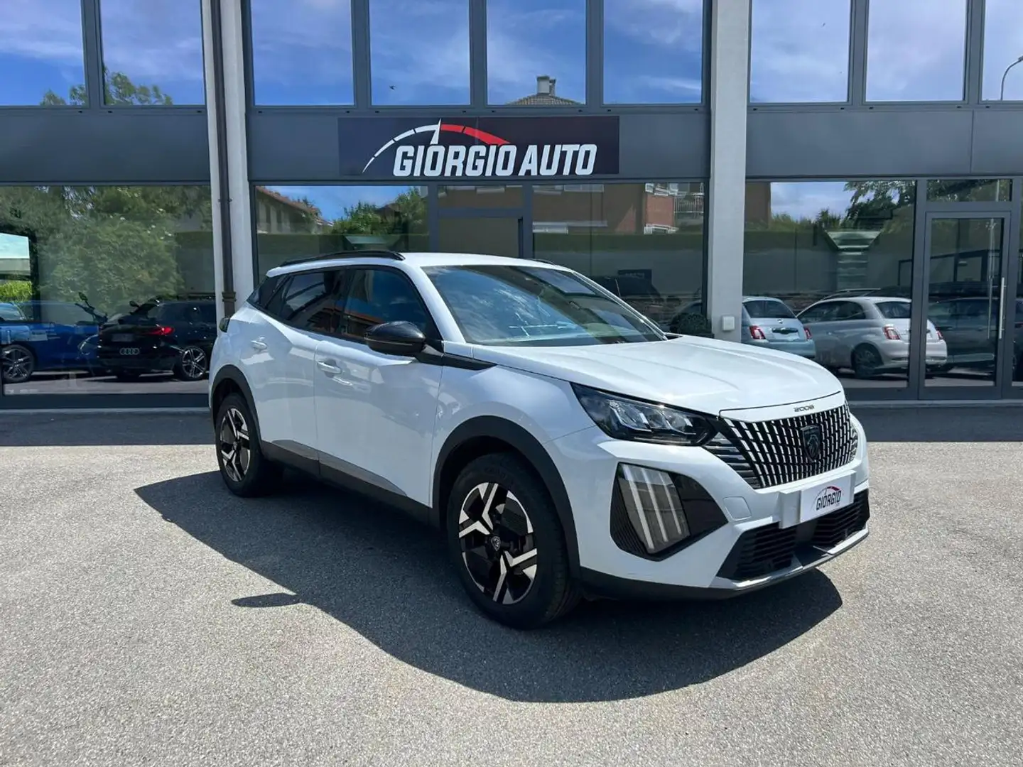 Peugeot 2008 PureTech 100 S&S Allure Weiß - 1