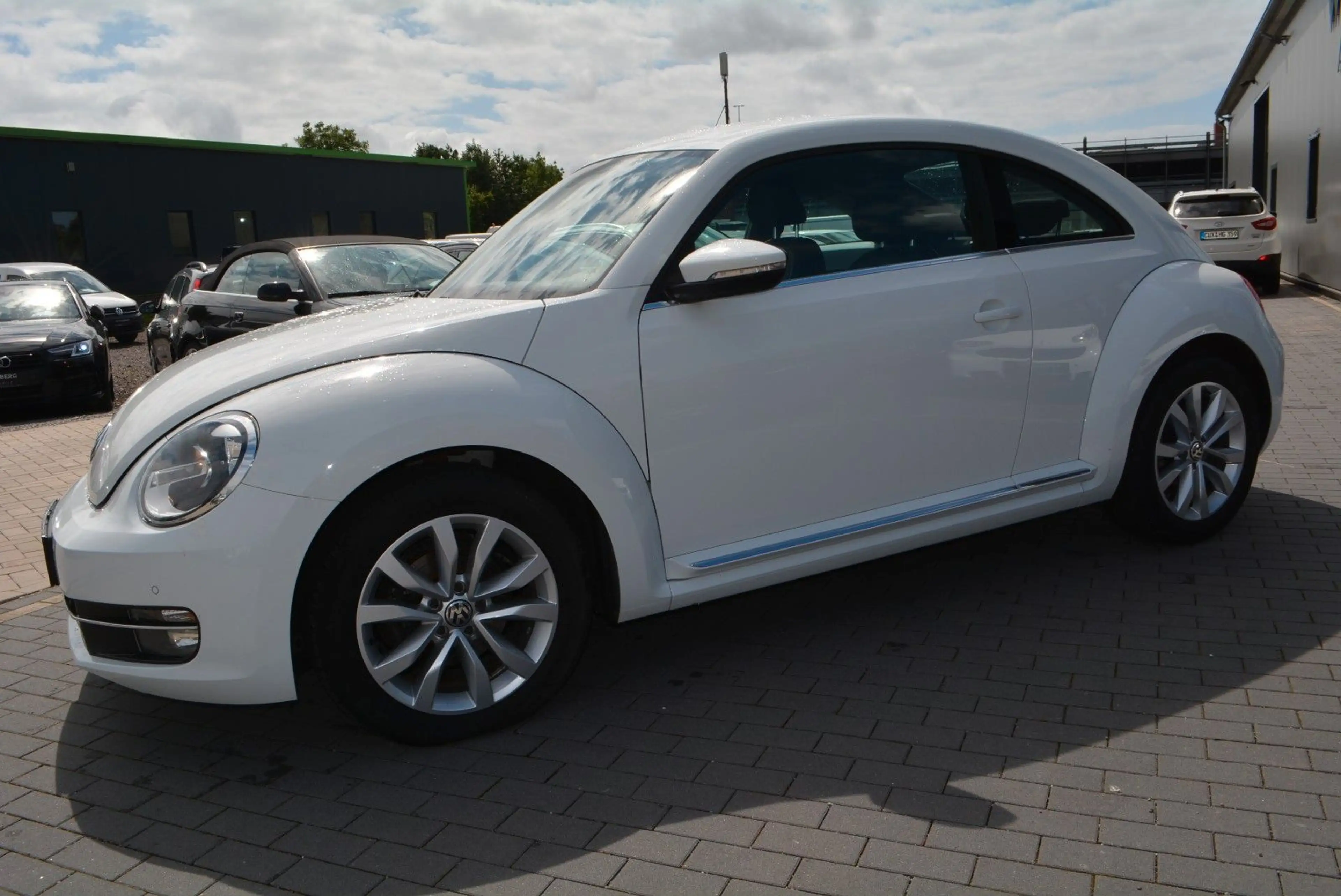 Volkswagen Beetle Design — photo 7