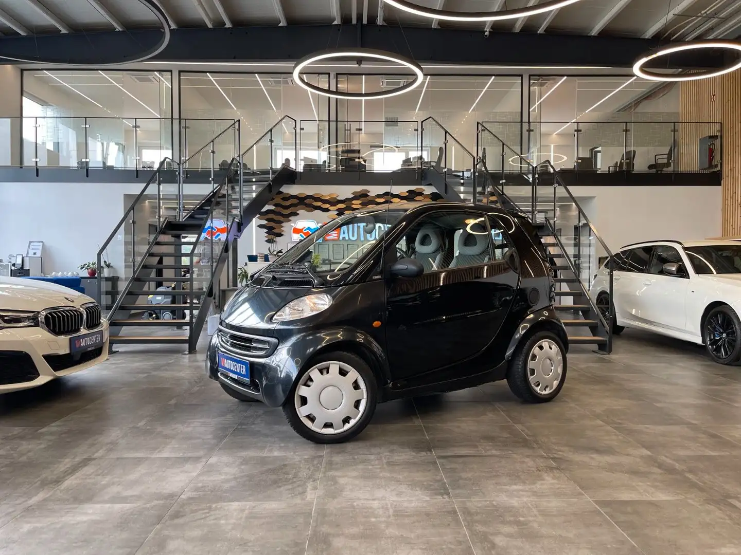 smart forTwo smart & pure *TÜV BIS 06/2026*AUTOMATIK*C Noir - 1