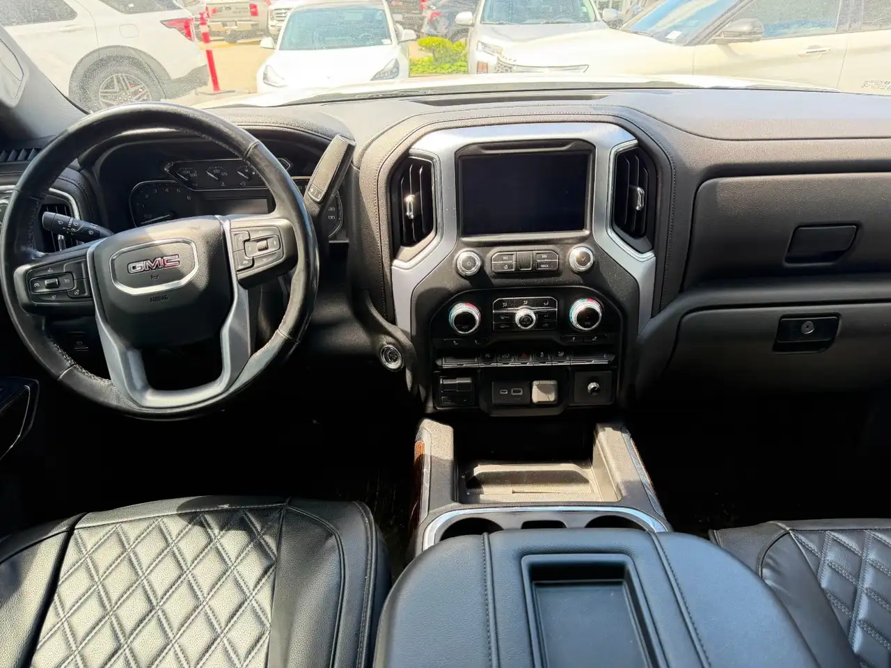 GMC Sierra 1500 снимка GMC Sierra 1500