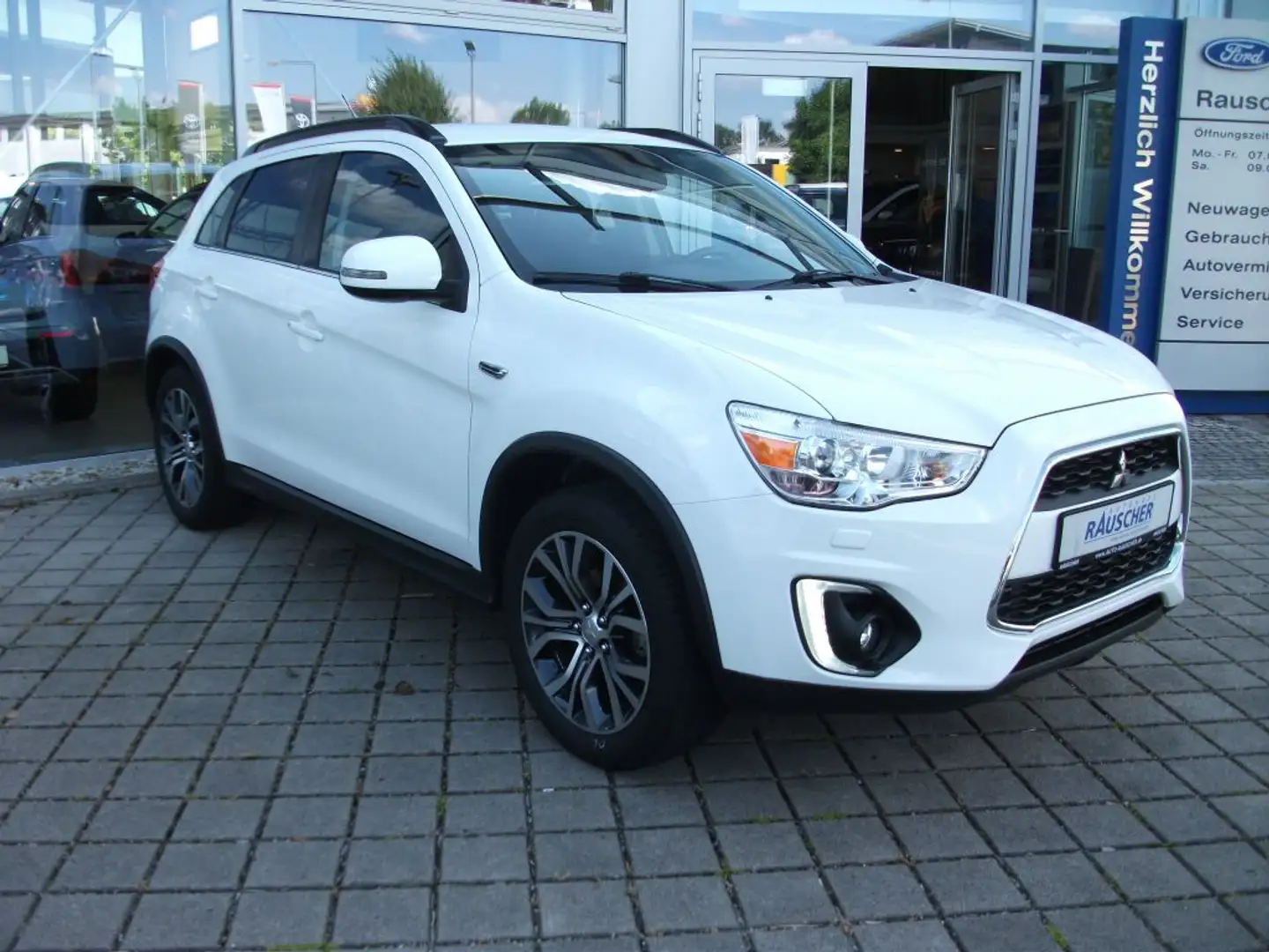 Mitsubishi ASX 1.6 2WD SUV-Star+ Blanc - 2