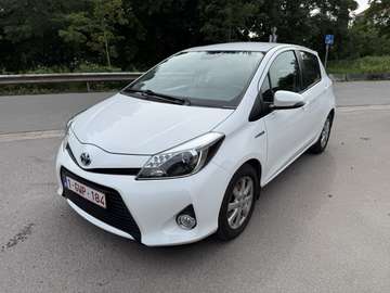 Yaris Hybride / Essence Dynamique 1497cc