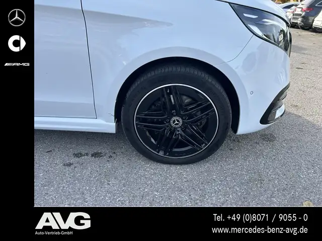 Mercedes-Benz V-Class view 7