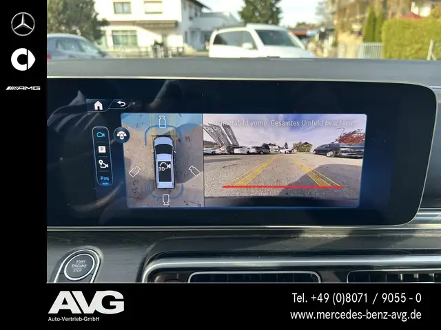 Mercedes-Benz V-Class view 14
