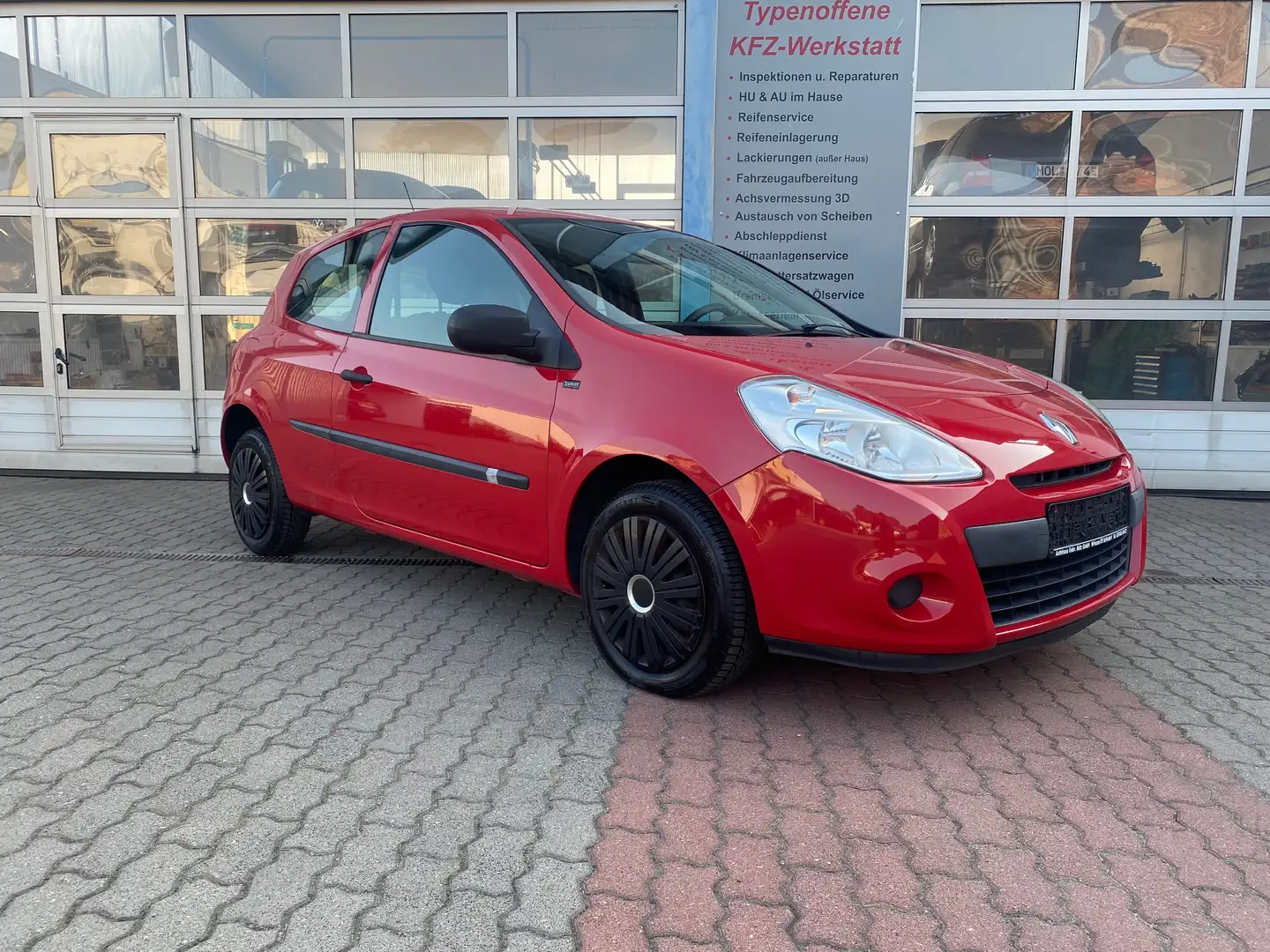 Renault Clio 1.2 , Allwetterreifen, HU/AU neu Rosso - 2
