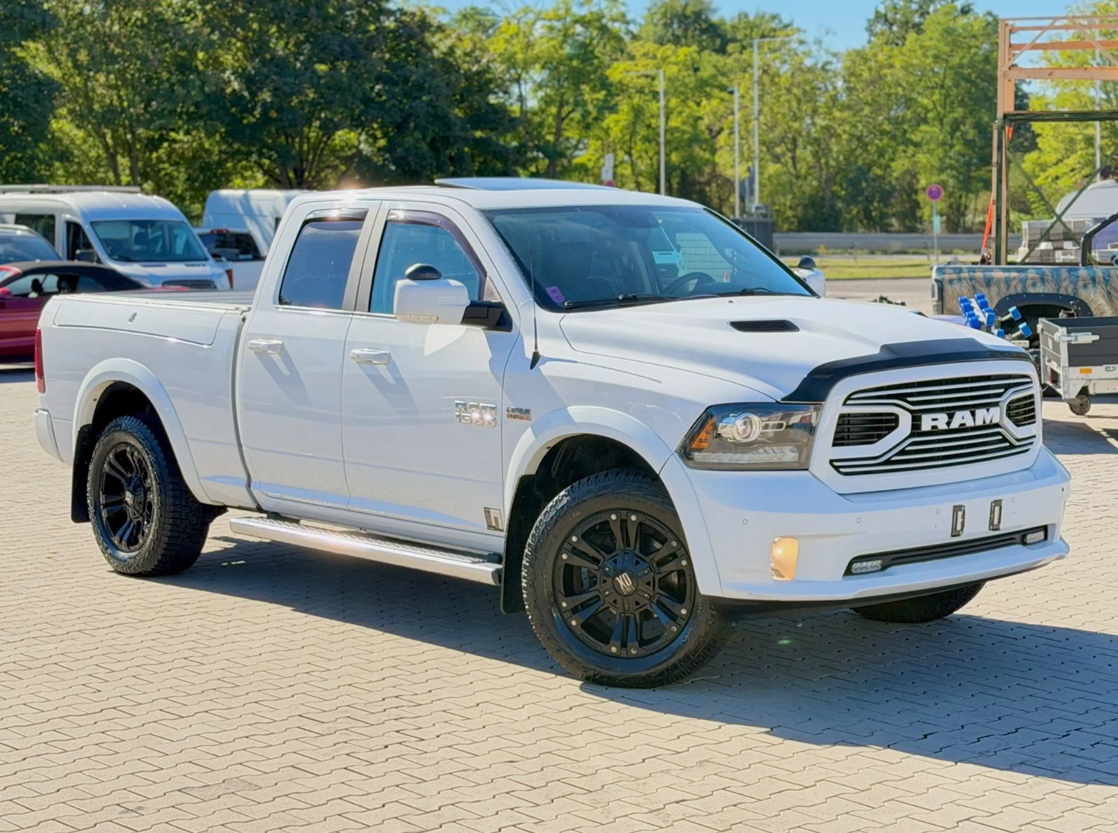 Dodge RAM Larami Sport 5,7 LPG 4x4 Rambox LongB Tausch — photo 4