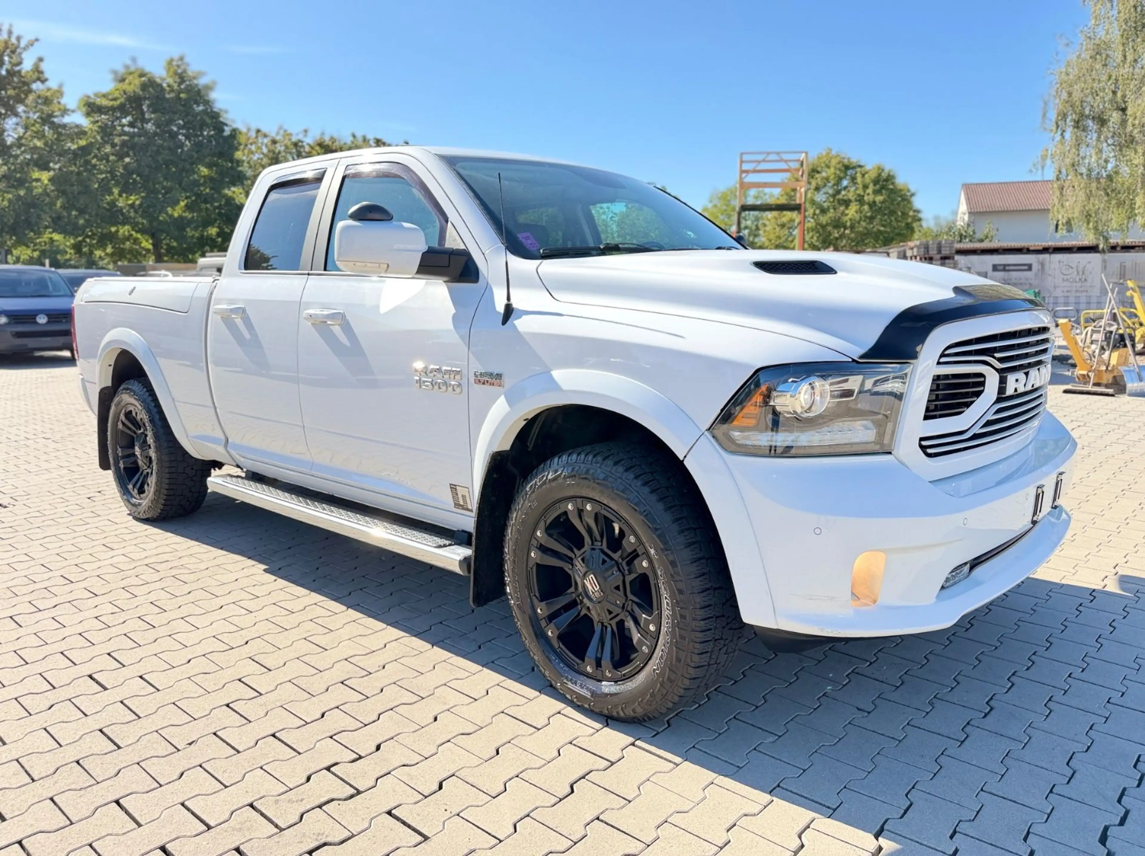 Dodge RAM Larami Sport 5,7 LPG 4x4 Rambox LongB Tausch — photo 5