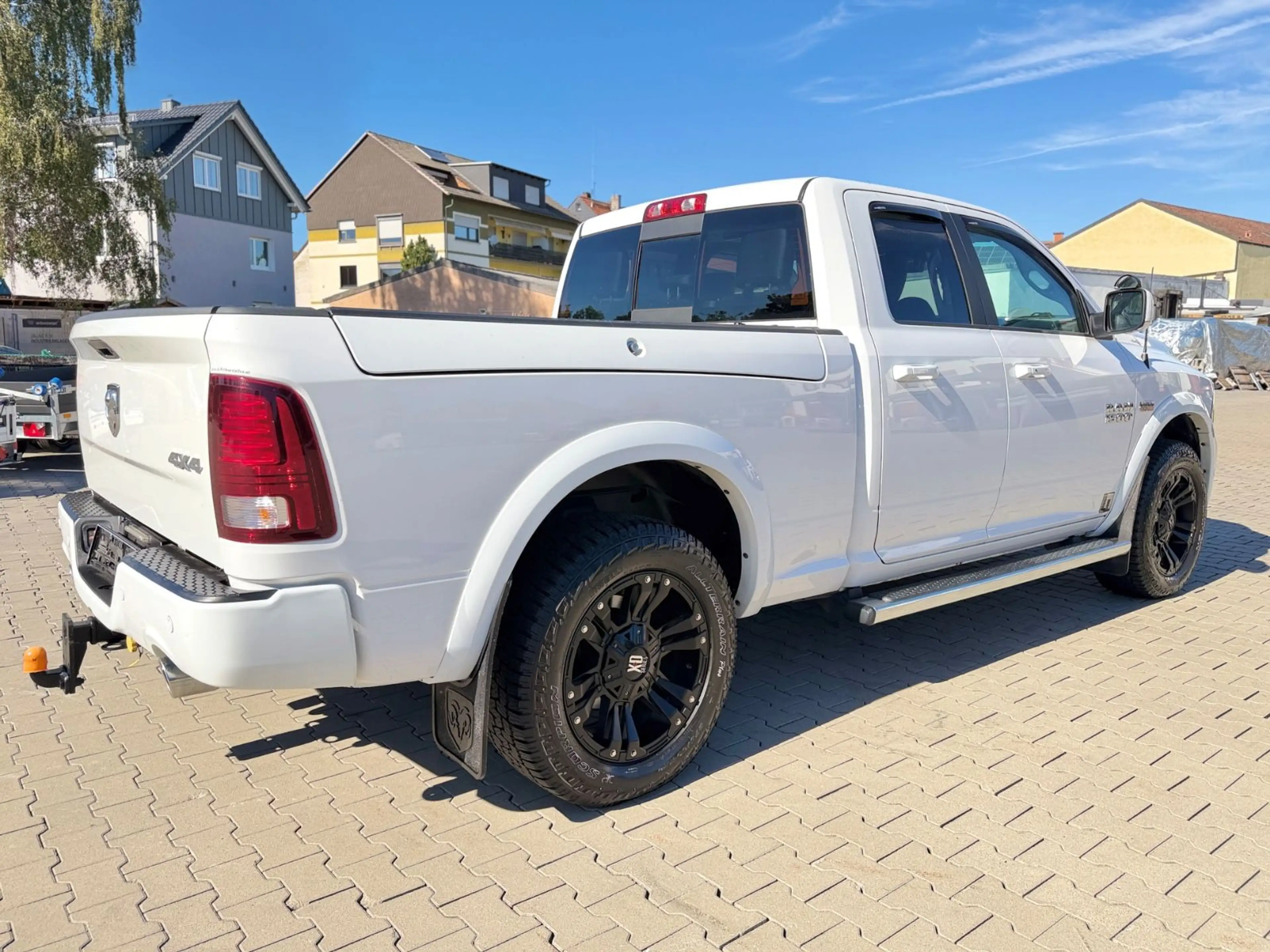 Dodge RAM Larami Sport 5,7 LPG 4x4 Rambox LongB Tausch — photo 8