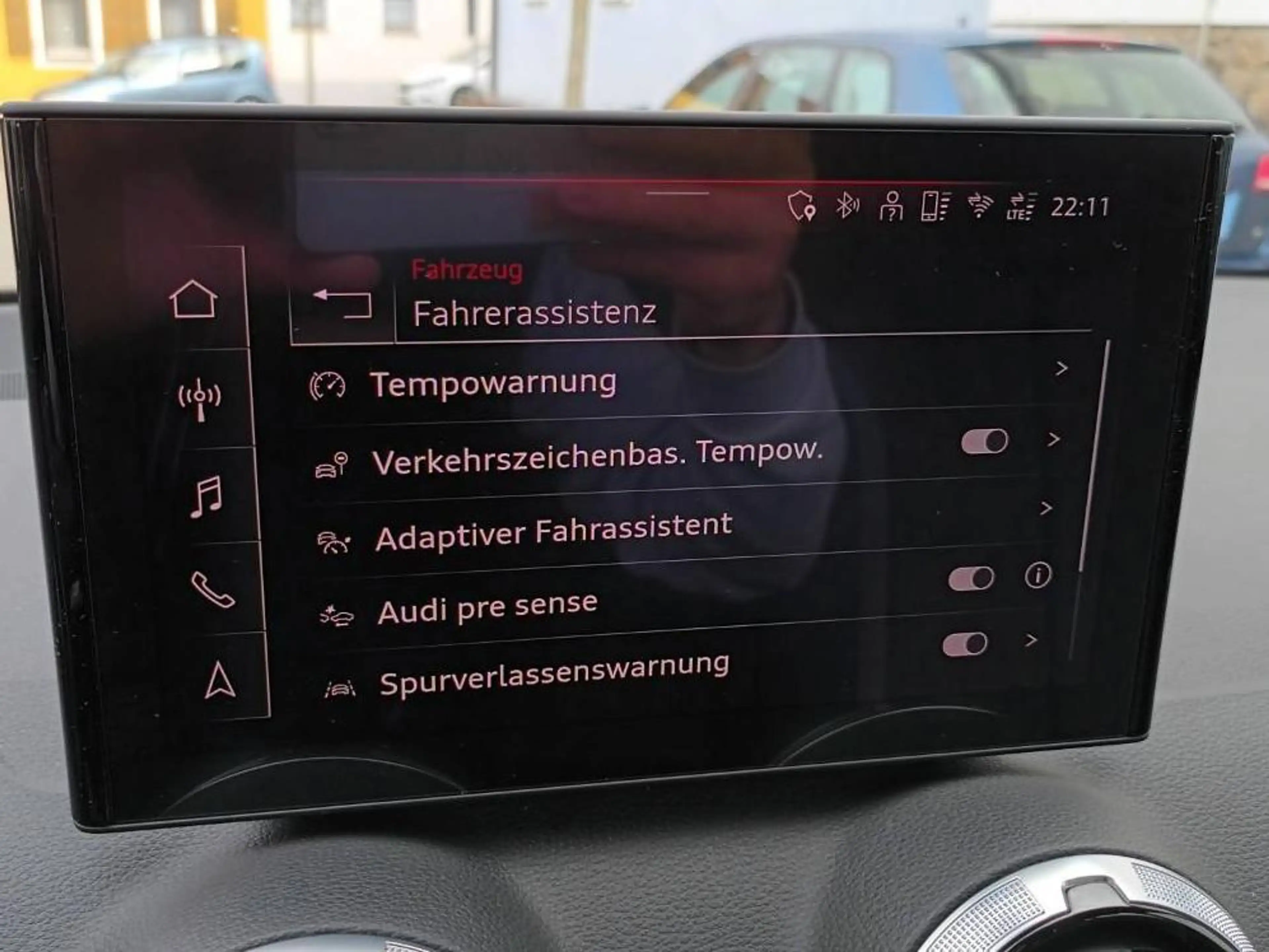 Audi Q2 35 TFSI S line | PANORAMA | Matrix | Keyless | Virtual | Adapt. Cruise Control | Rückfahrkamera — photo 10