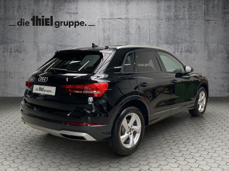 Audi Q3 35 TFSI advanced S tronic AHK+LED+Pano+Navi — photo 4