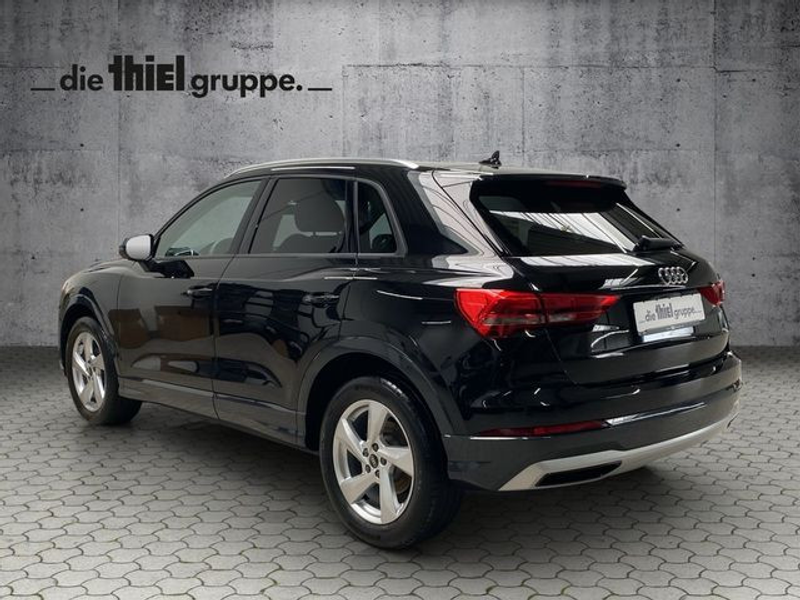 Audi Q3 35 TFSI advanced S tronic AHK+LED+Pano+Navi — photo 6