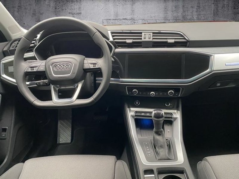 Audi Q3 35 TFSI advanced S tronic AHK+LED+Pano+Navi — photo 7