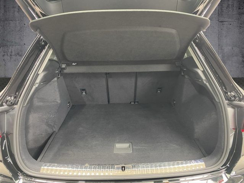 Audi Q3 35 TFSI advanced S tronic AHK+LED+Pano+Navi — photo 12