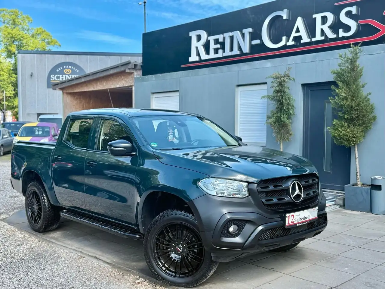 Mercedes-Benz X 250