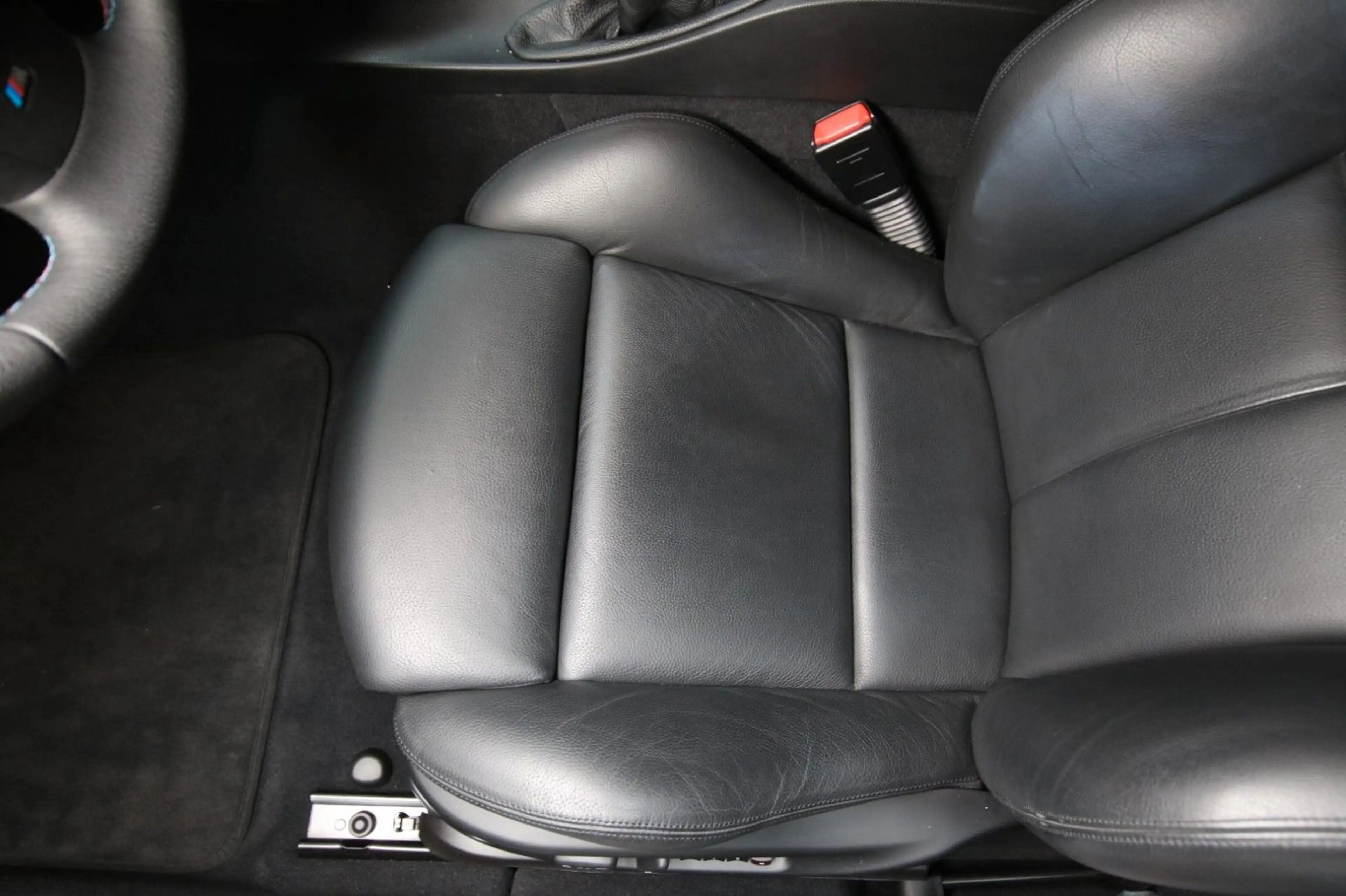 BMW M6 V10 Coupe — photo 16