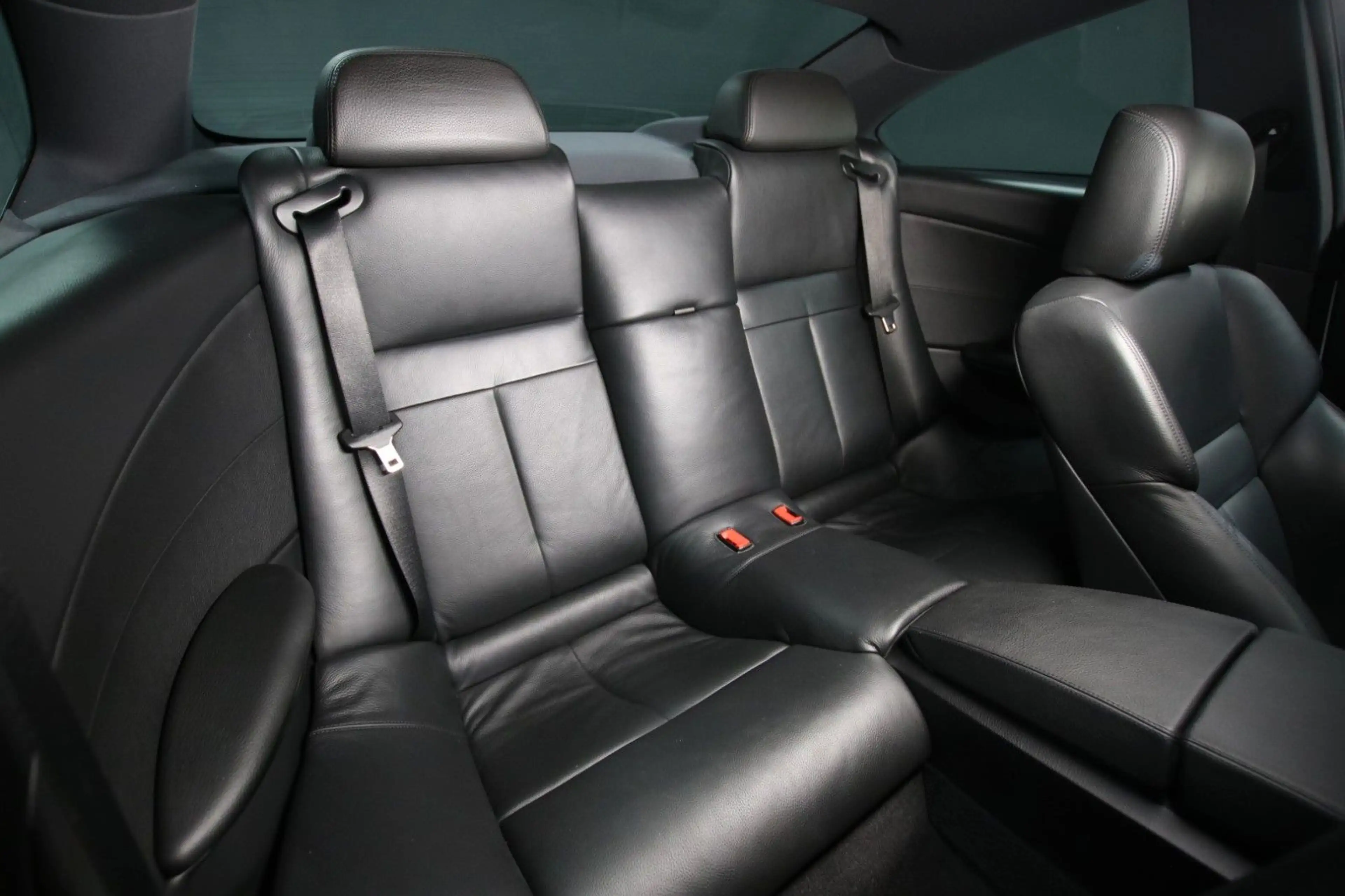 BMW M6 V10 Coupe — photo 28