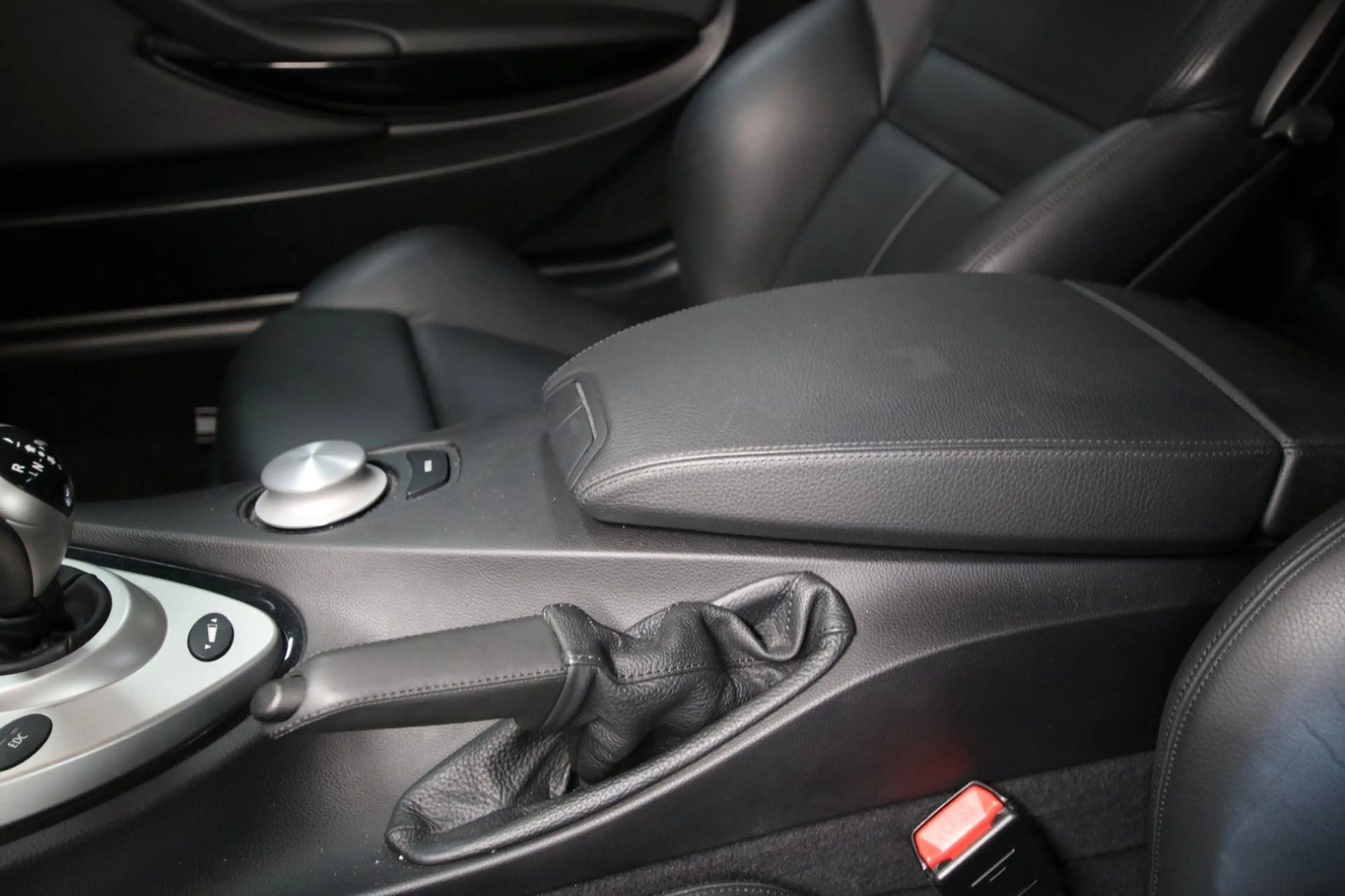 BMW M6 V10 Coupe — photo 26