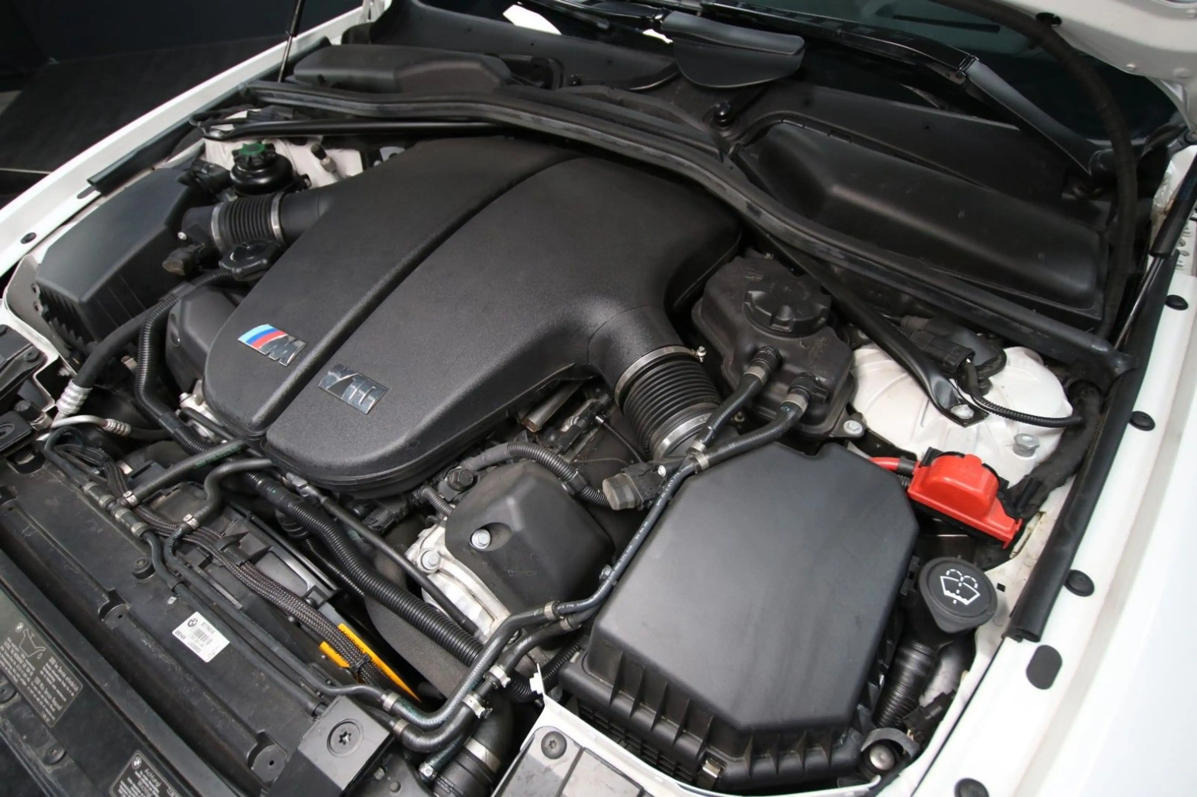 BMW M6 V10 Coupe — photo 47