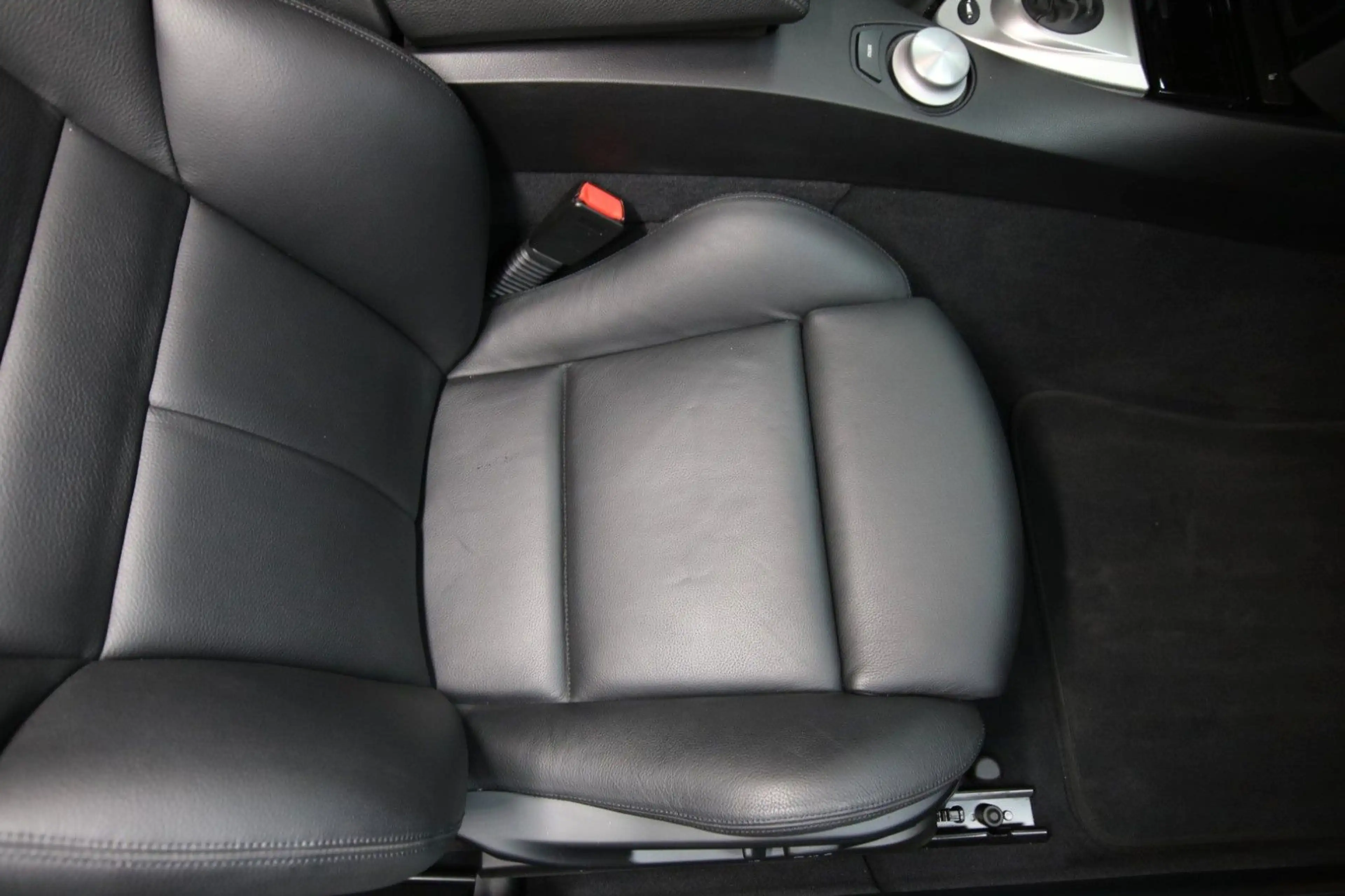 BMW M6 V10 Coupe — photo 32