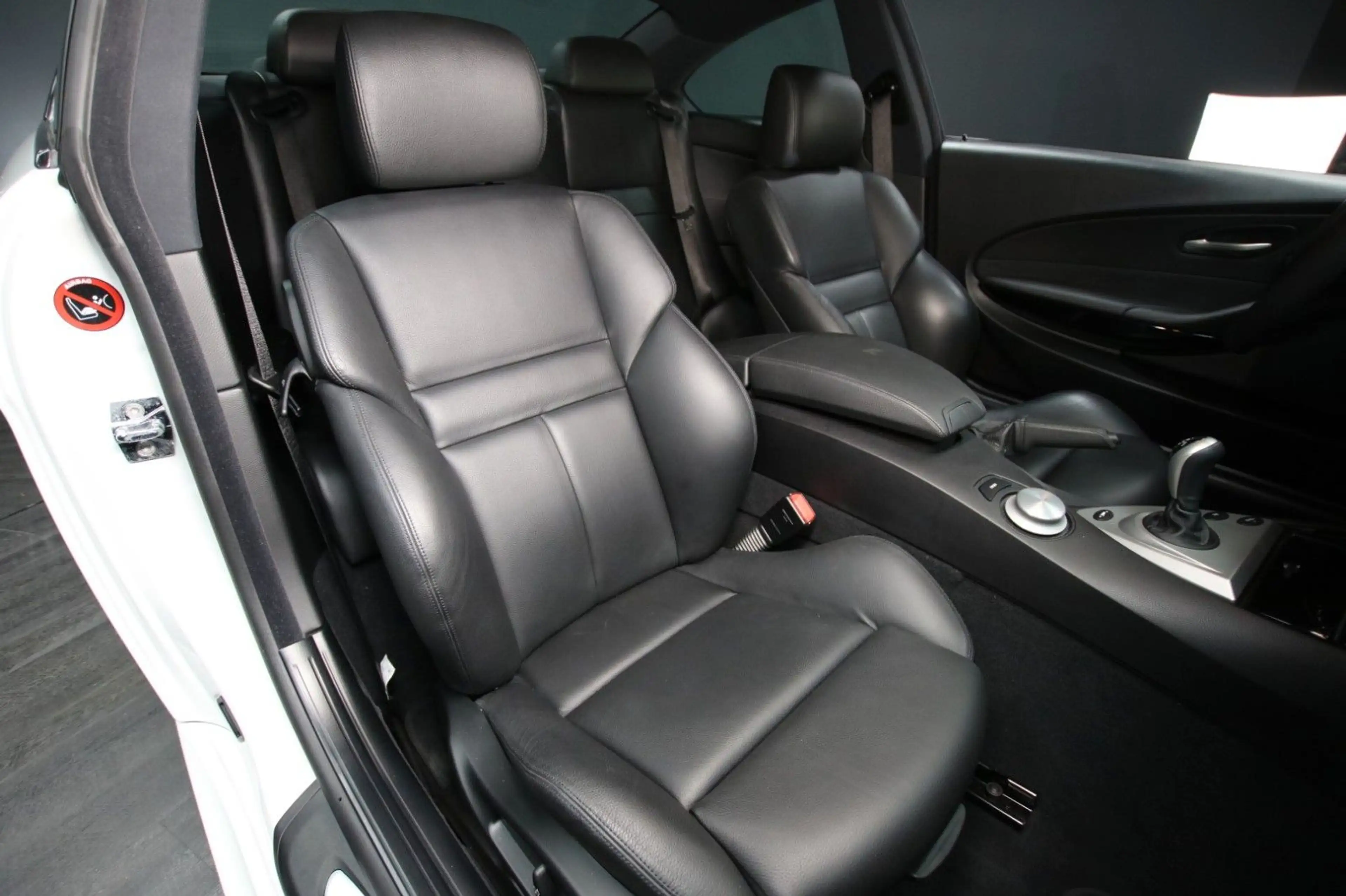 BMW M6 V10 Coupe — photo 30
