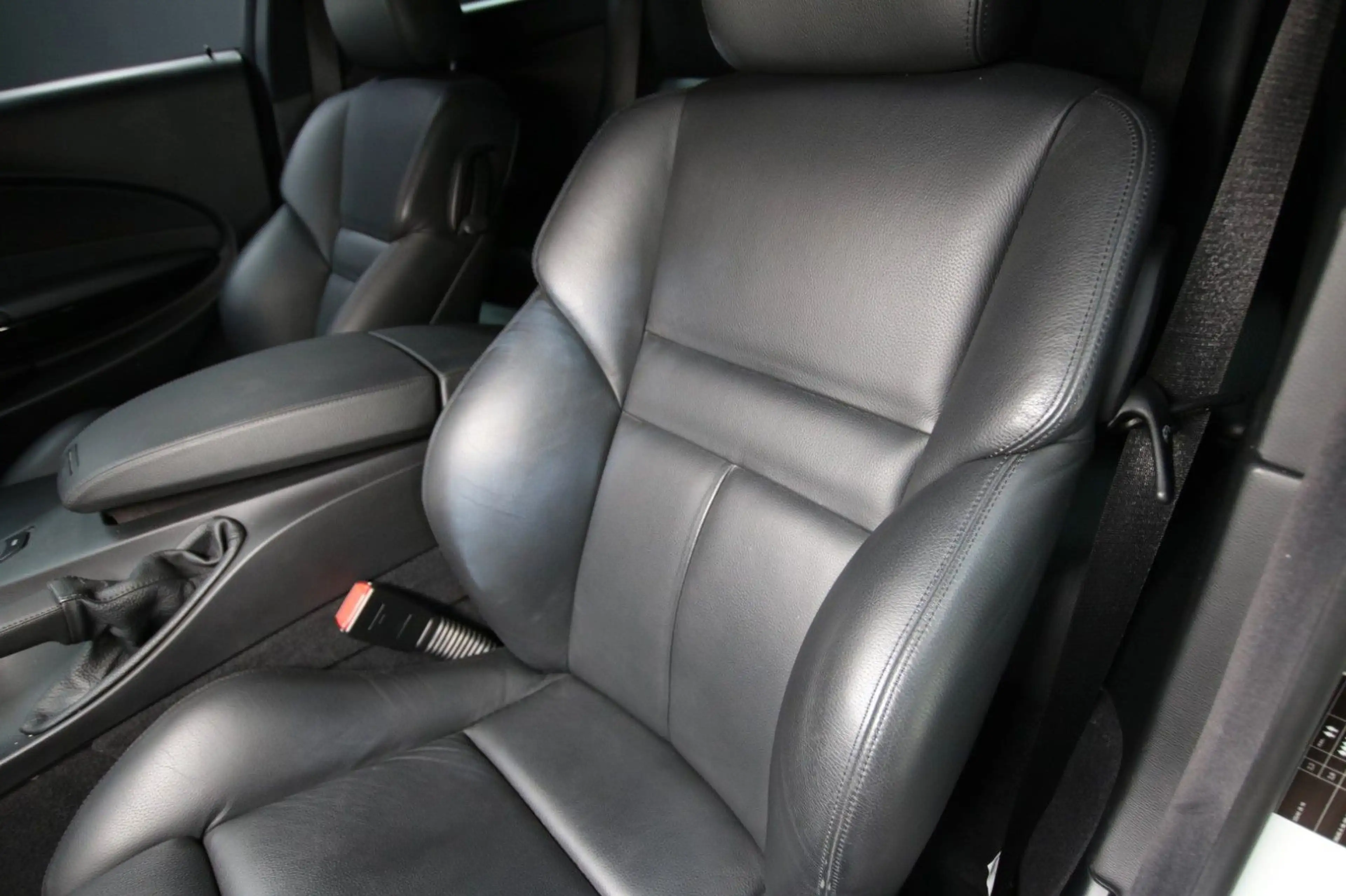 BMW M6 V10 Coupe — photo 17
