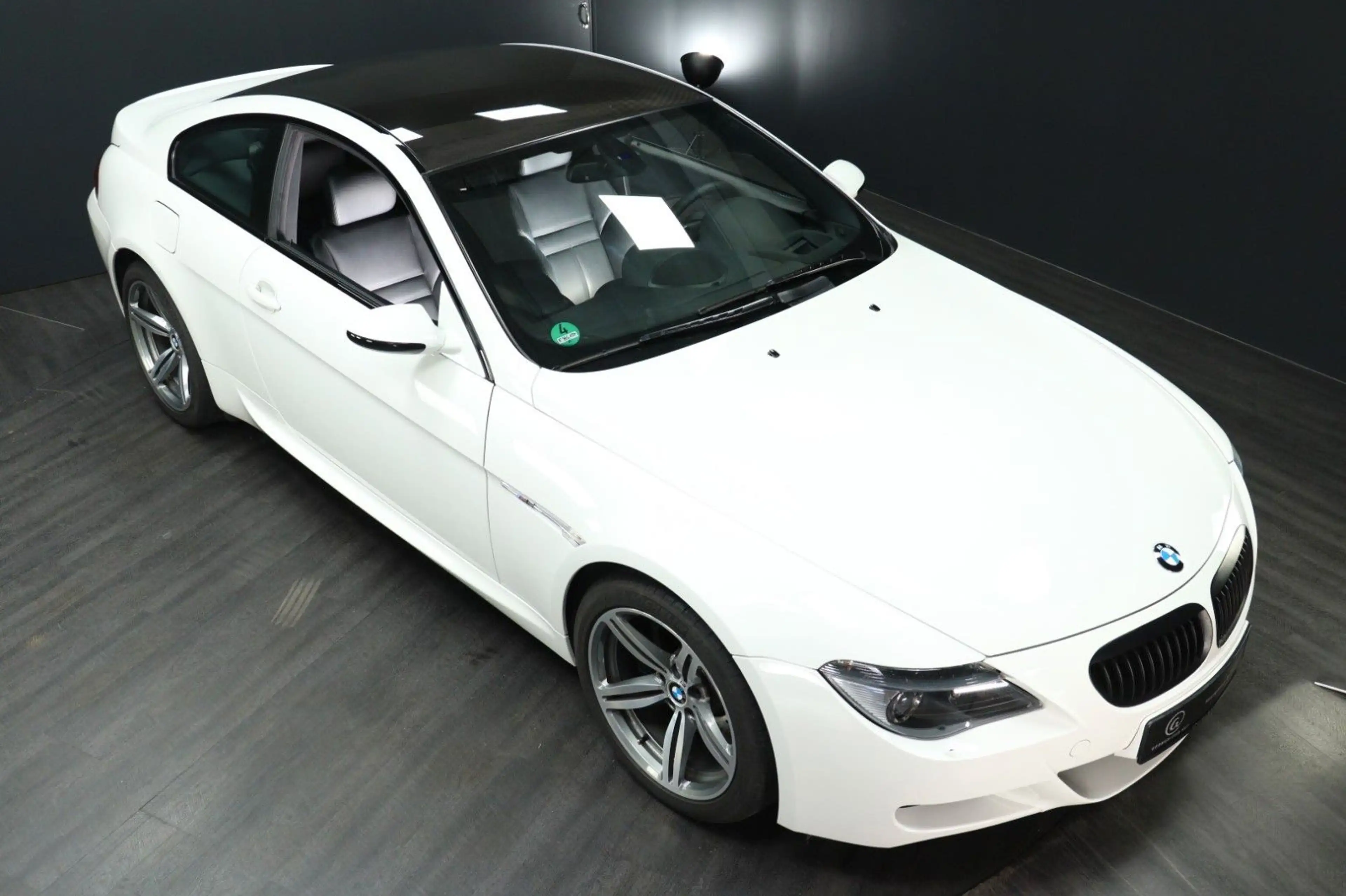 BMW M6 V10 Coupe — photo 40