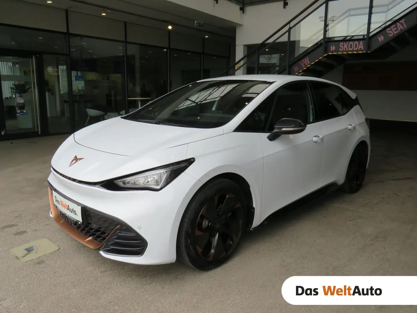 SEAT Egyéb 58 150kW/204PS Fehér - 1